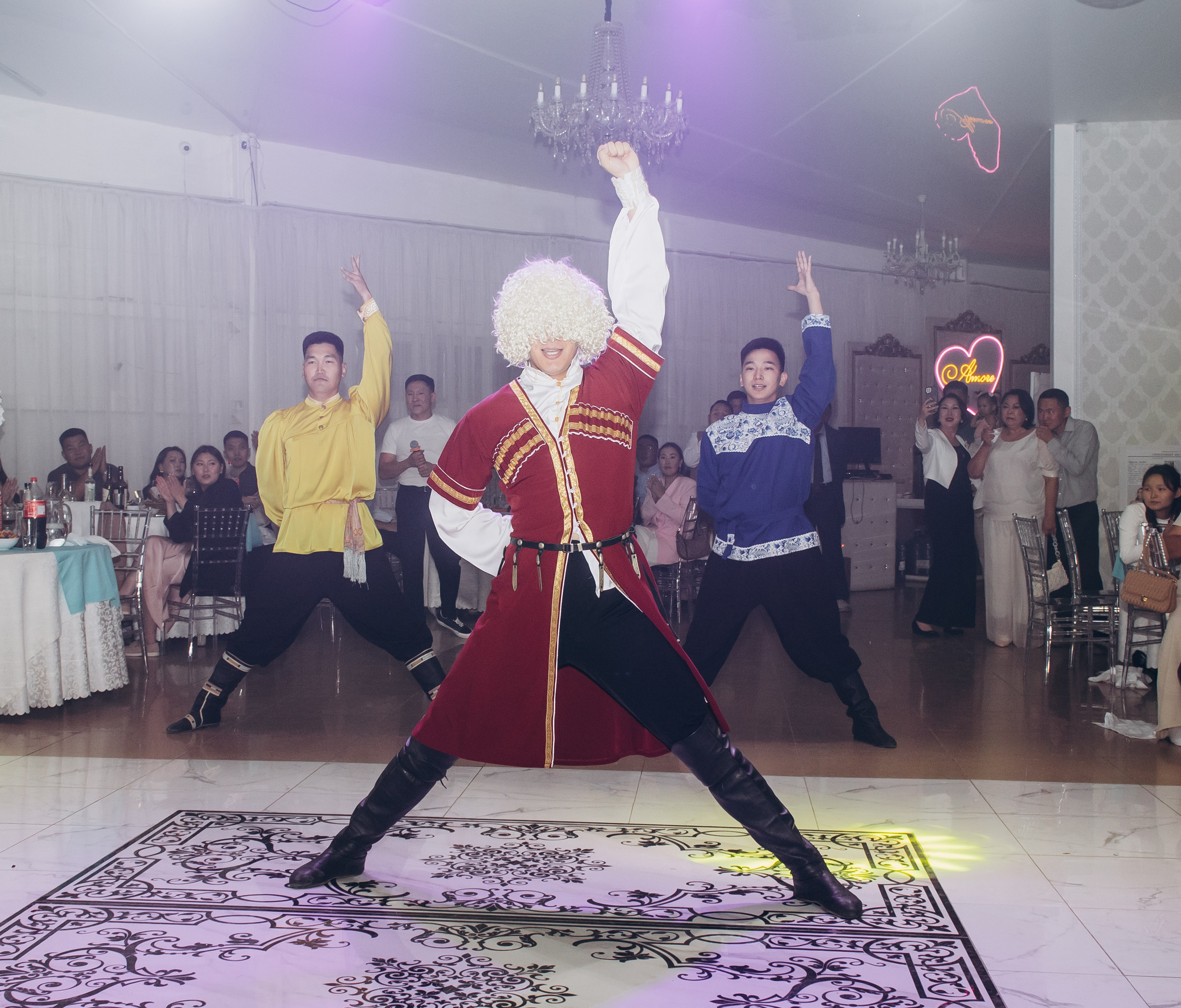 Сайыына, Данил. Фотограф Якутск Зоя Николаева