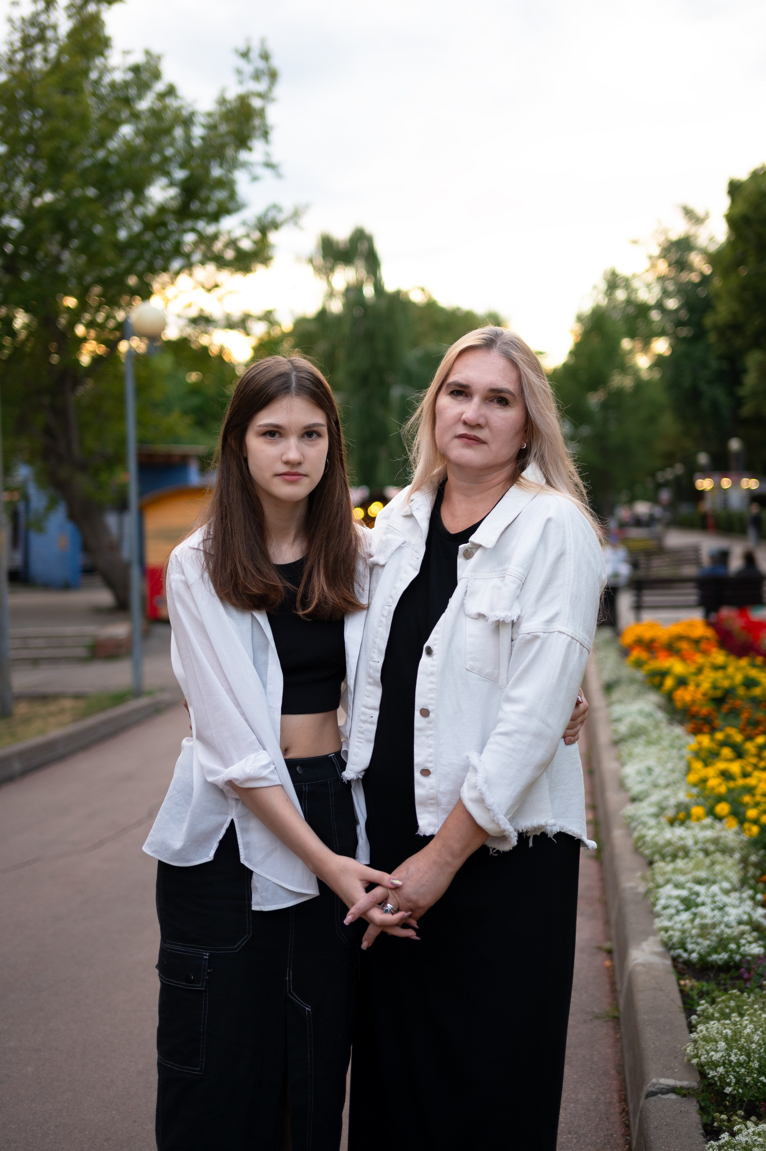 Василиса и Наташа. Главная