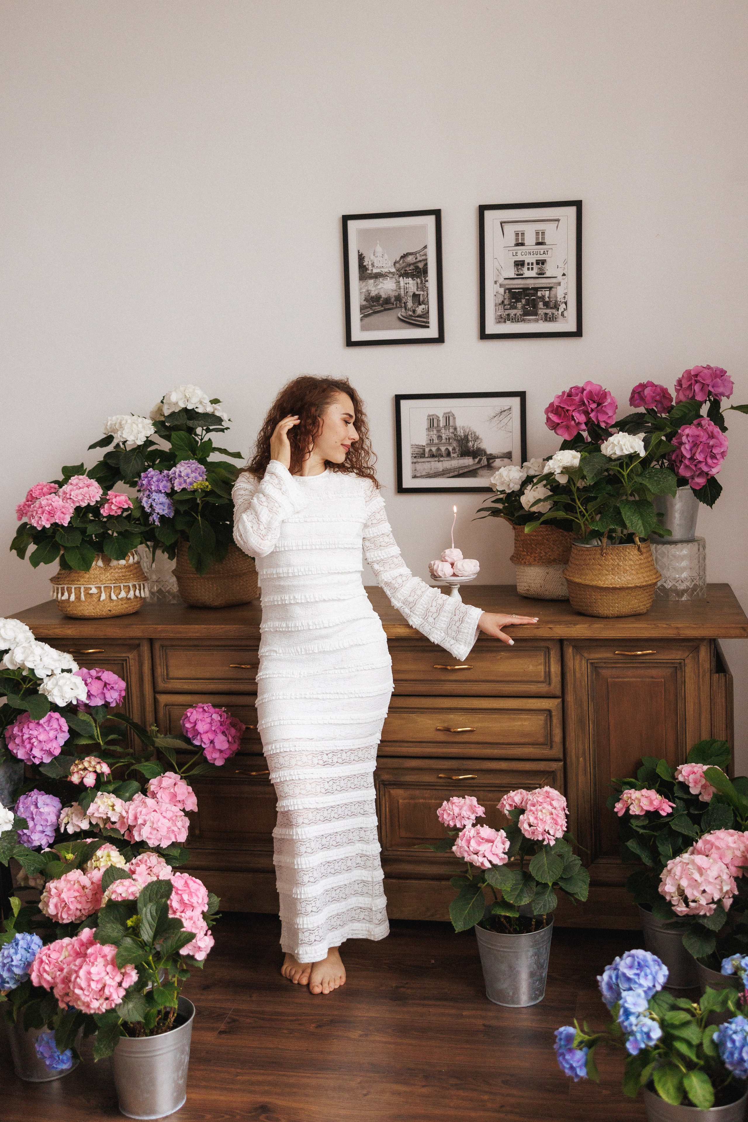 Фотосессия с живыми цветами Гортензии, город Краснодар, фотостудия «Истории». Семейный и детский фотограф в Краснодаре Анна Трашкова