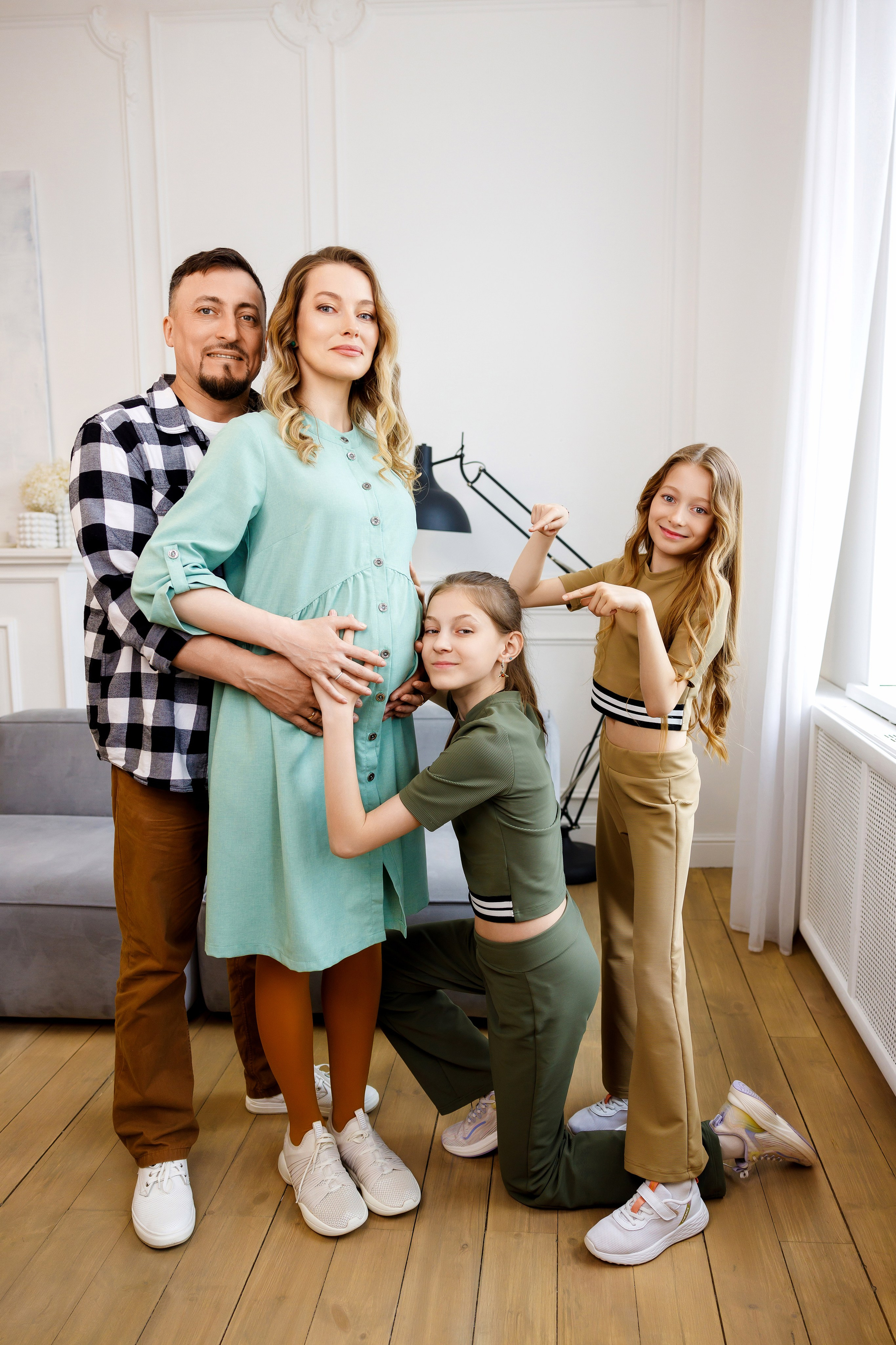 В ожидании чуда. Дмитрий Белим — Семейный фотограф в Омске | Фотосессии для беременных и малышей