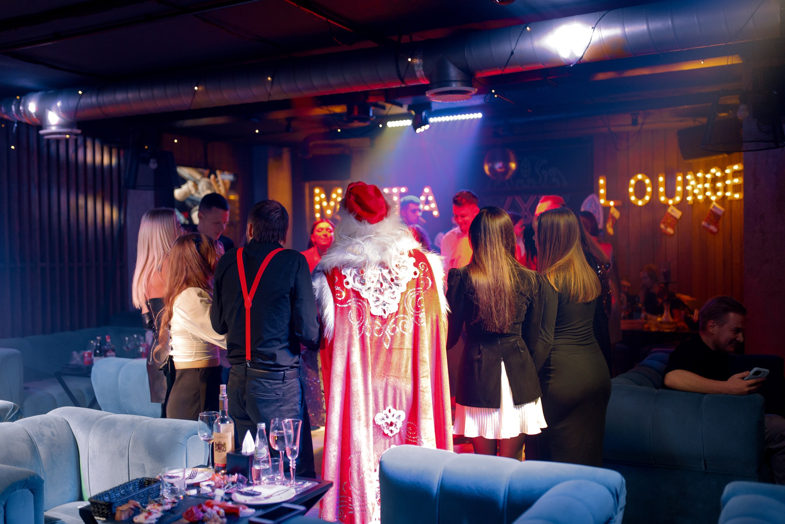 New Year 2025. Мята Спортивная — Кальянная, караоке, бар в Минске