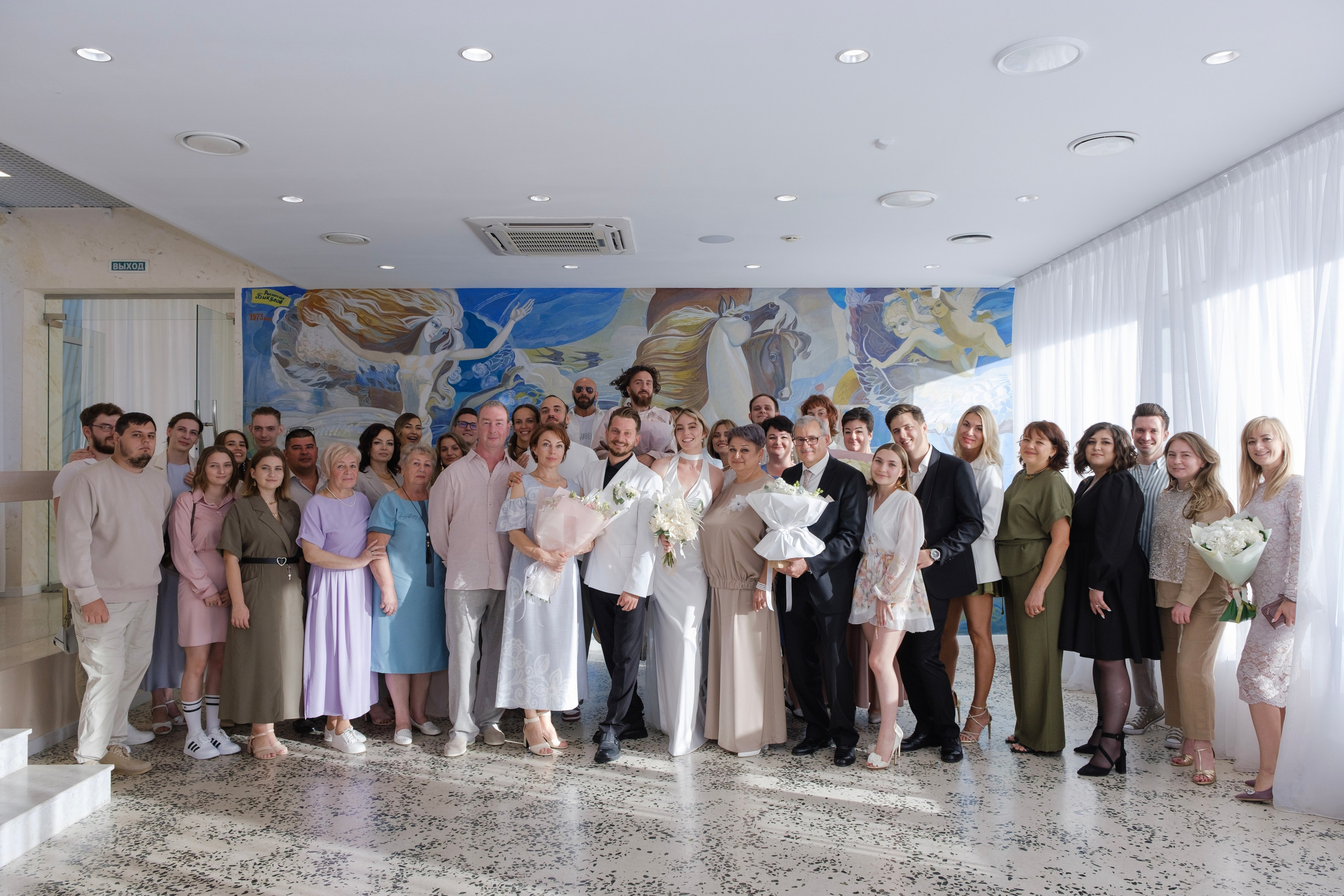 Alexander Alina. Wedding photographer