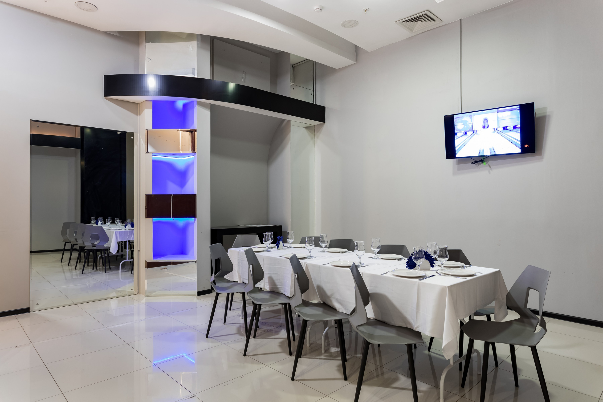 Фотосъемка для развлекательного центра LaserLand в ТРК VEGAS Каширское. Интерьеры, Контент, Портреты | Фотограф в Москве Дани Терно