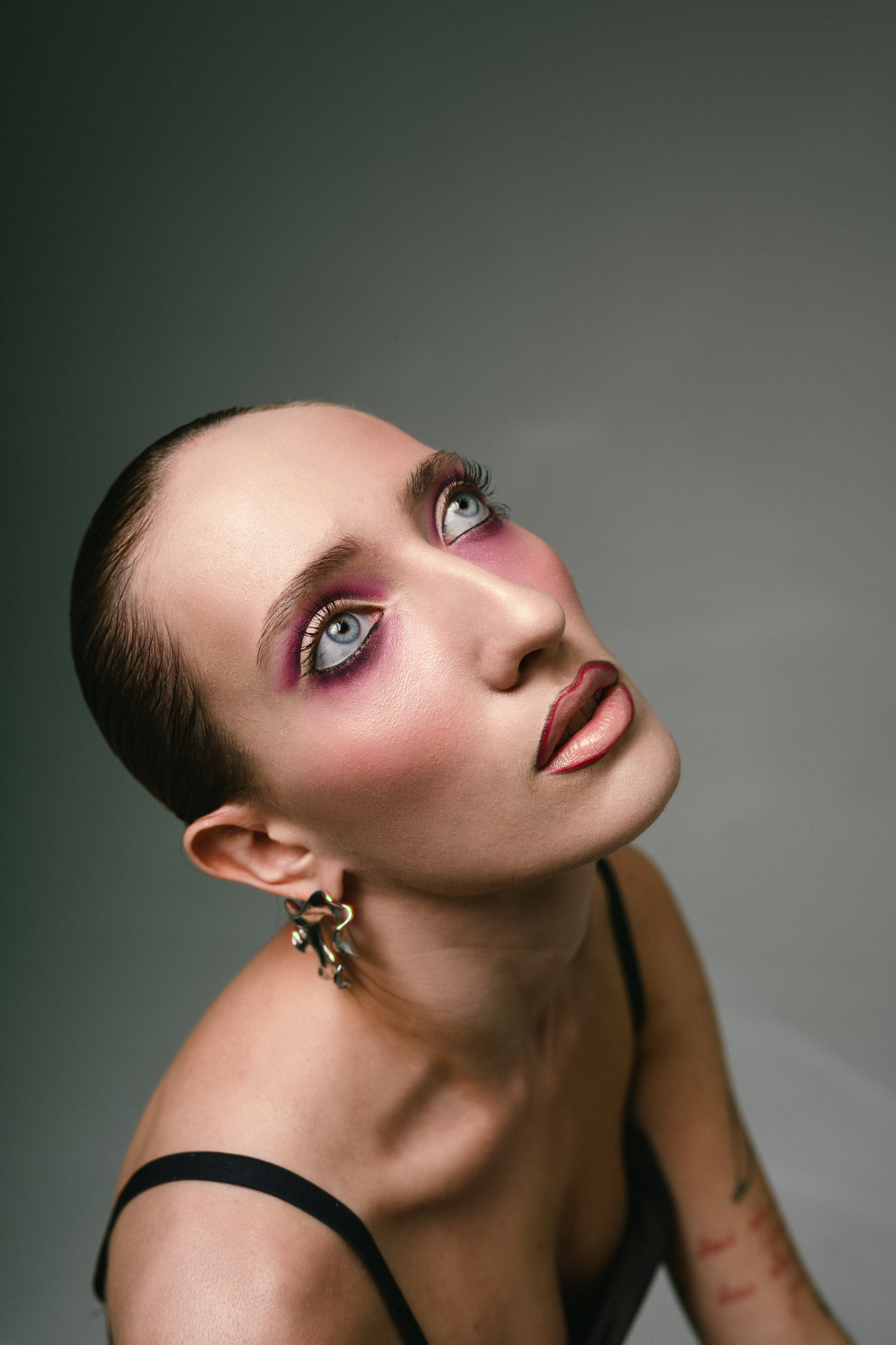 Portraits. F11 production