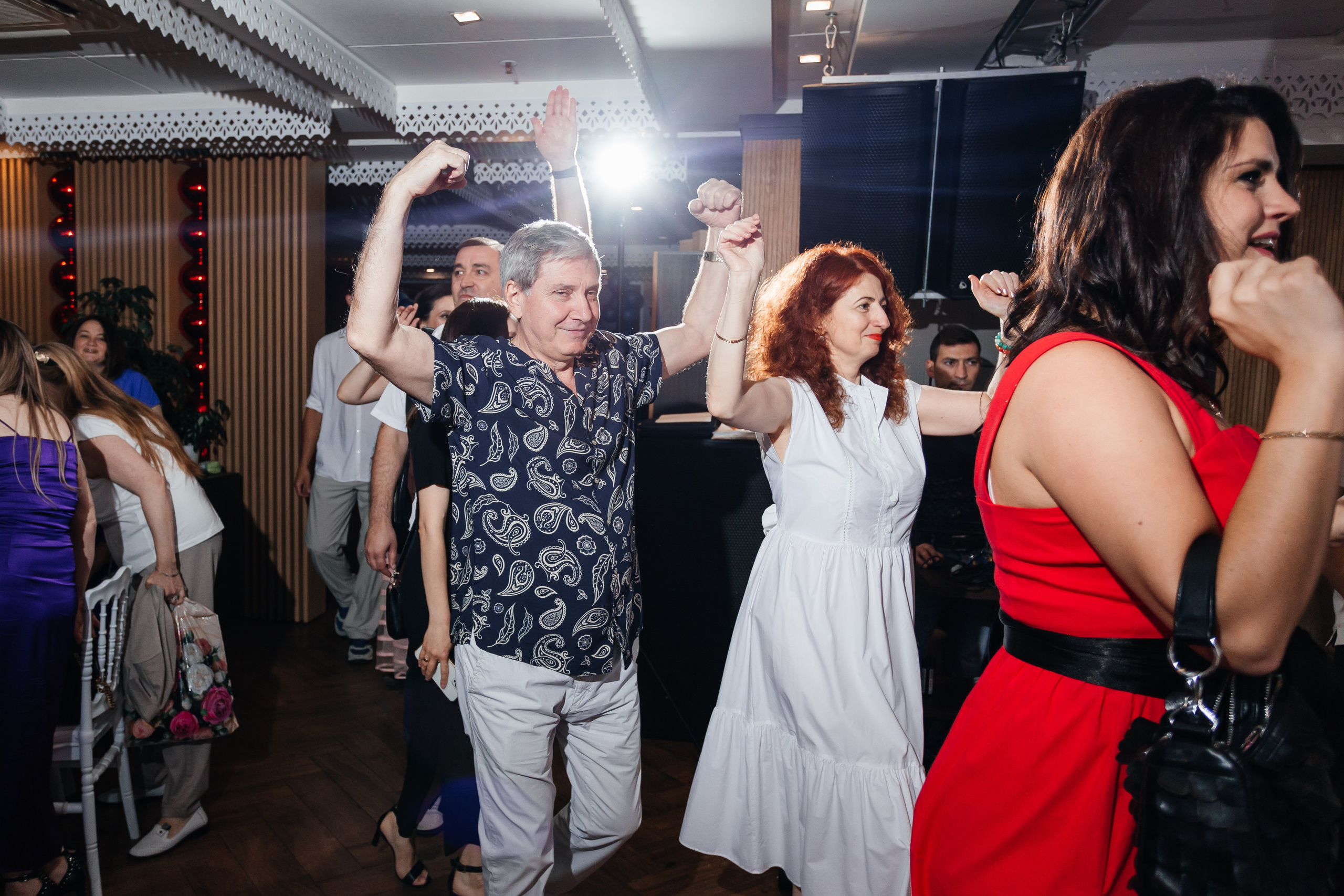 Выпускной 11 «А». Школа № 42. Свадебный фотограф в Краснодаре Николай Крауз