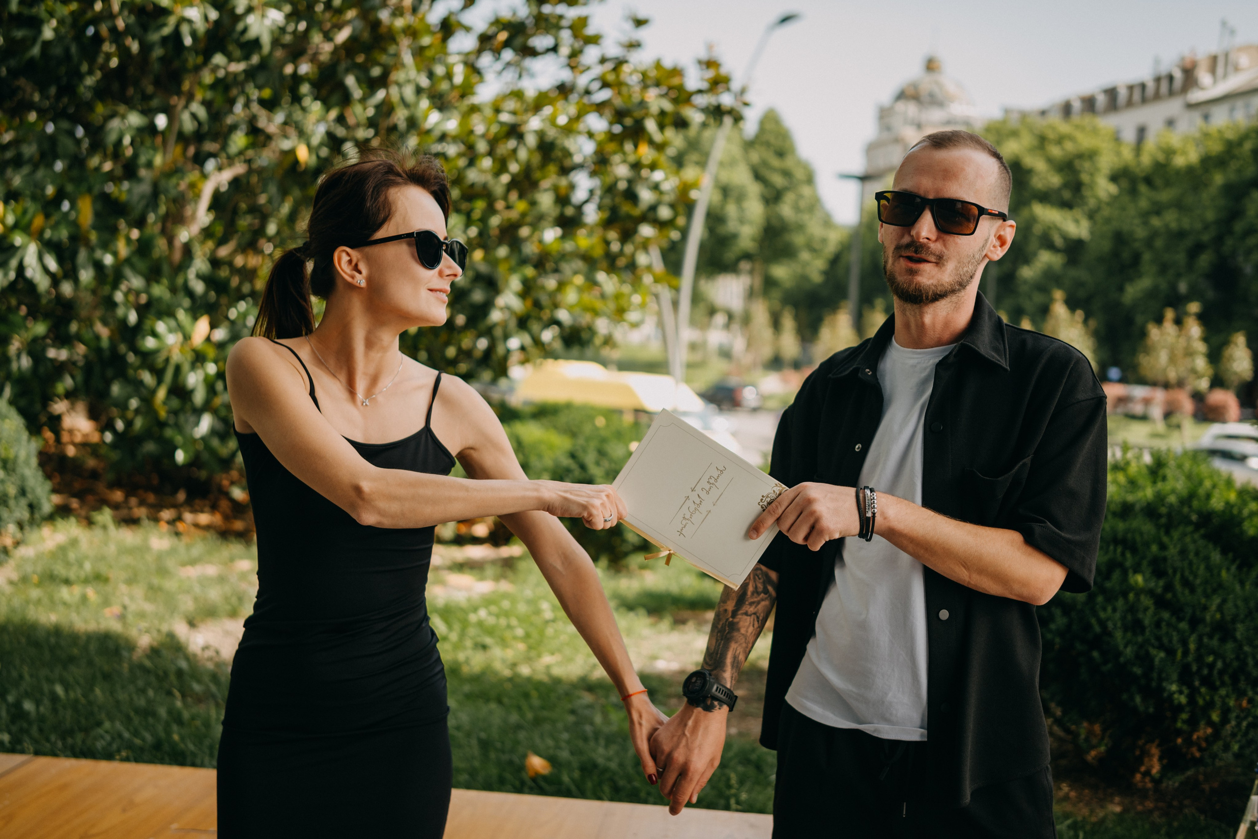 Свадебная фотопрогулка по городу Тбилиси. Портретный и свадебный фотограф в Тбилиси • xeniqo