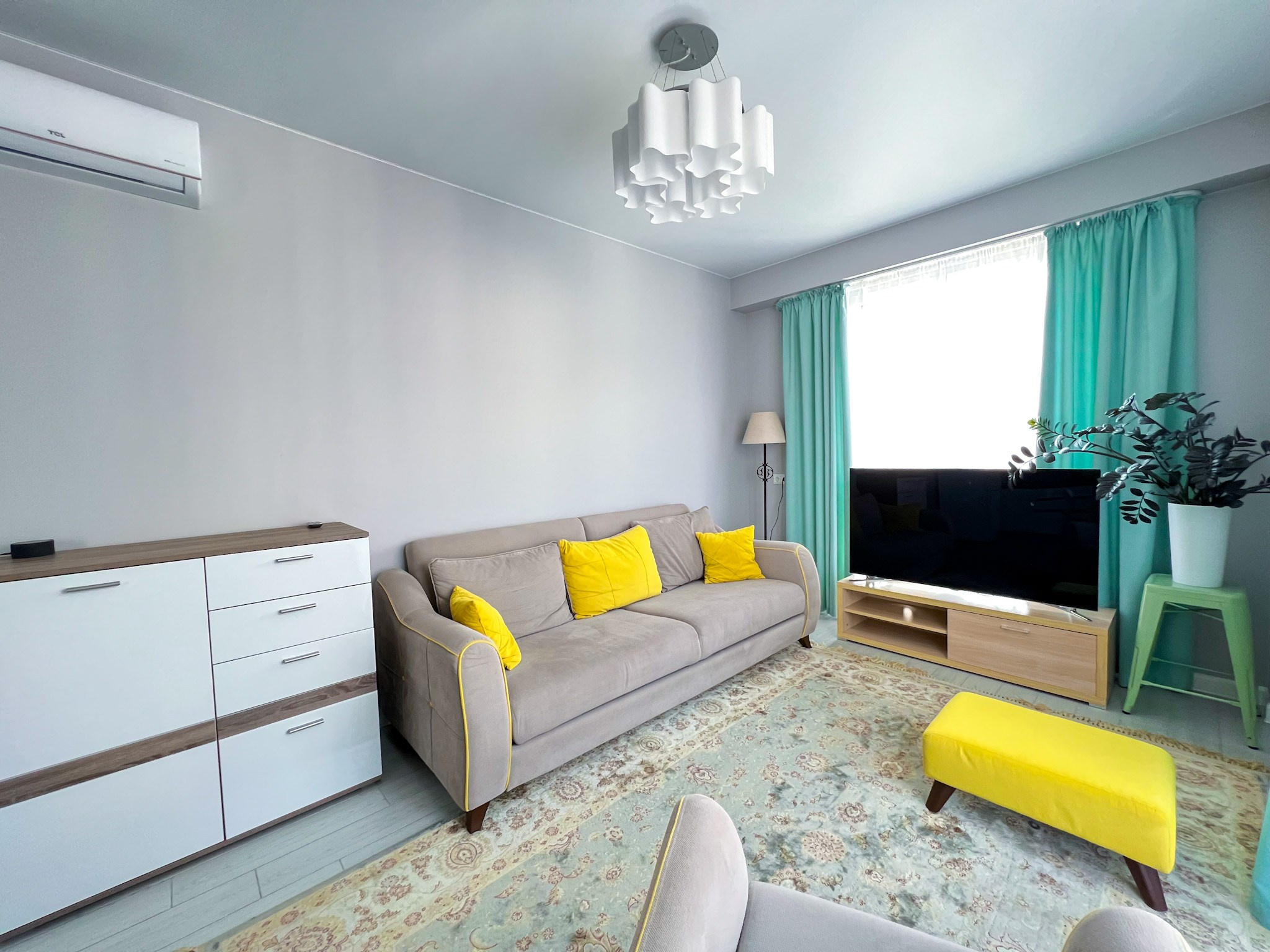 Прекрасная, стильная 2-комнатная квартира в центральном районе Сочи!. Квартиры посуточно, длительно в Сочи, LARA APART GROUP