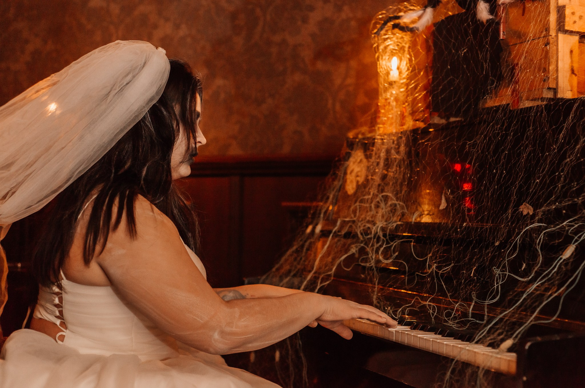 Halloween party в кальянной HookahPlace. Профессиональный пейзажный фотограф Новокрещенов Станислав