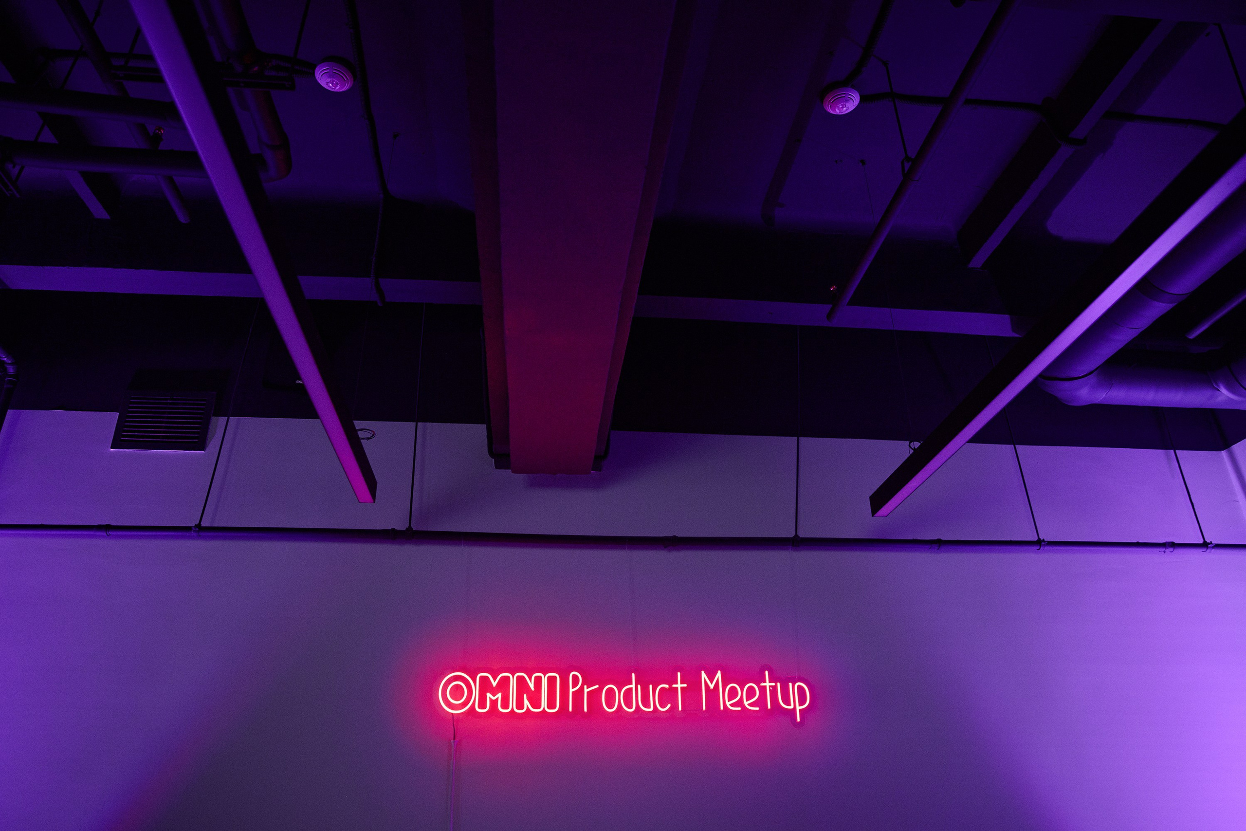Репортаж для Магнит OMNI Product Meetup. 1224 prod — продакшен полного цикла для вашего бизнеса и жизни