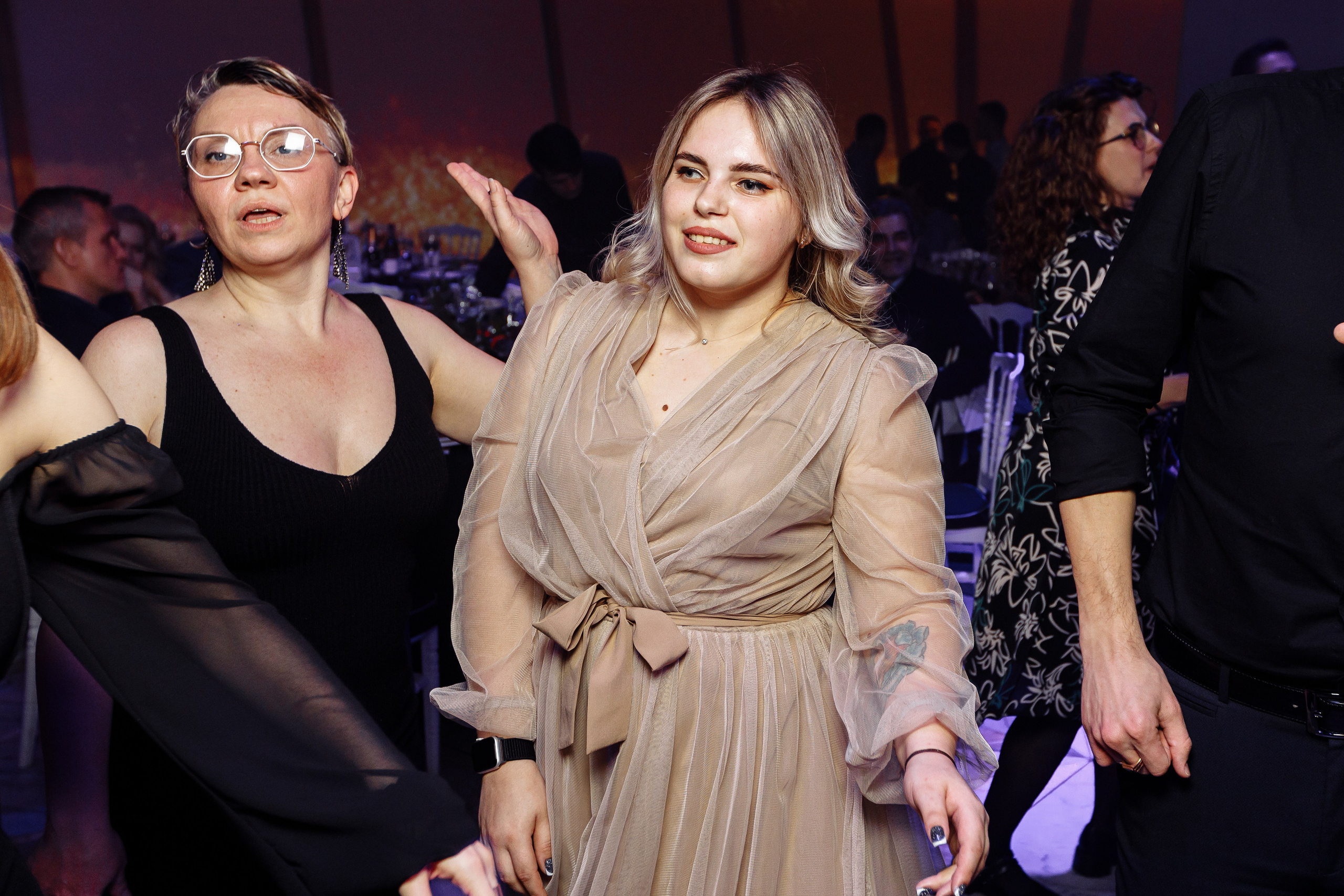 Корпоратив ПолСтраны. Свадебный и портретный фотограф в Королёве Сергей Чихарев