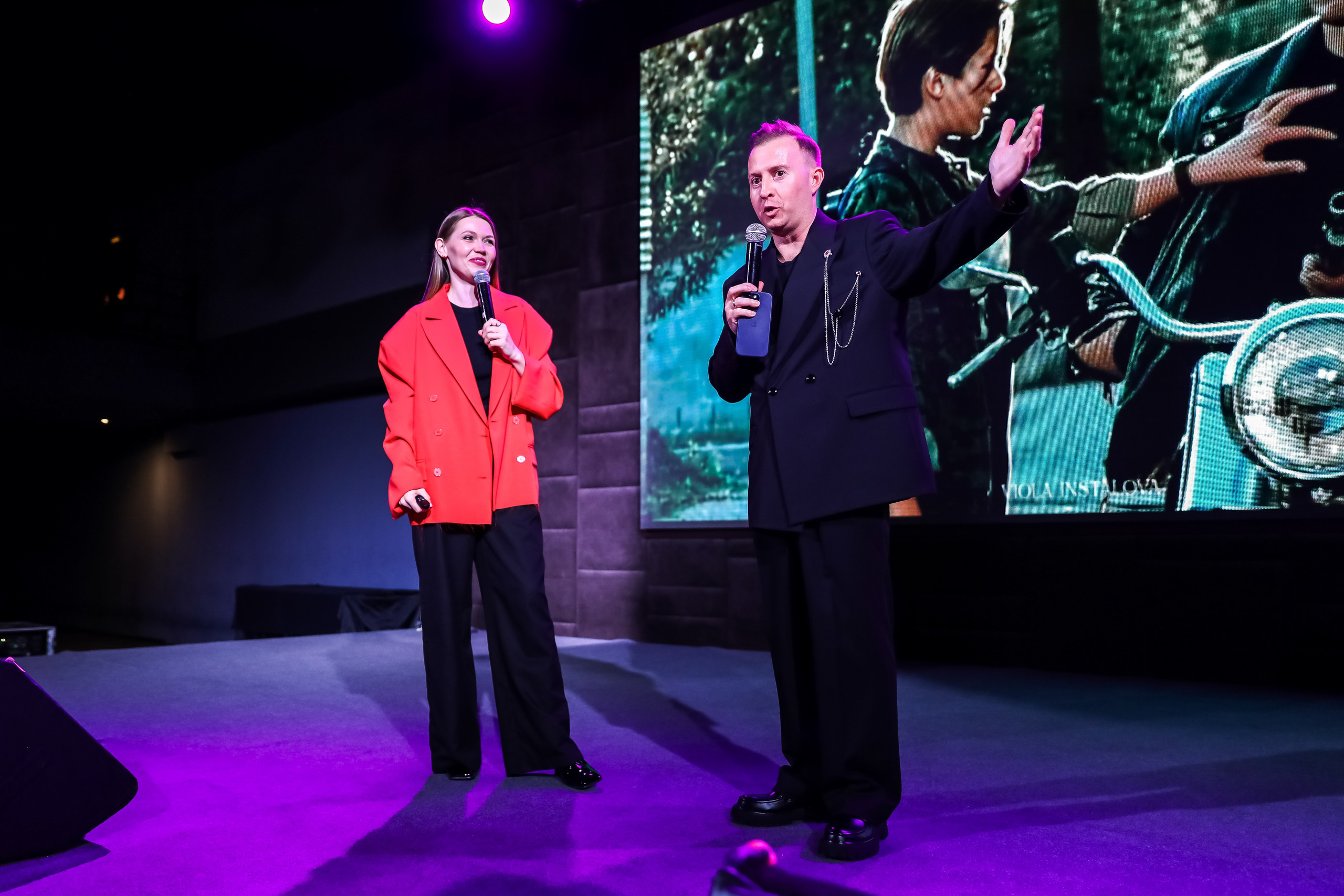 REELS CONTENT — НЕТВОРКИНГ. Photographer Viktoriya Markushina «My world throug»