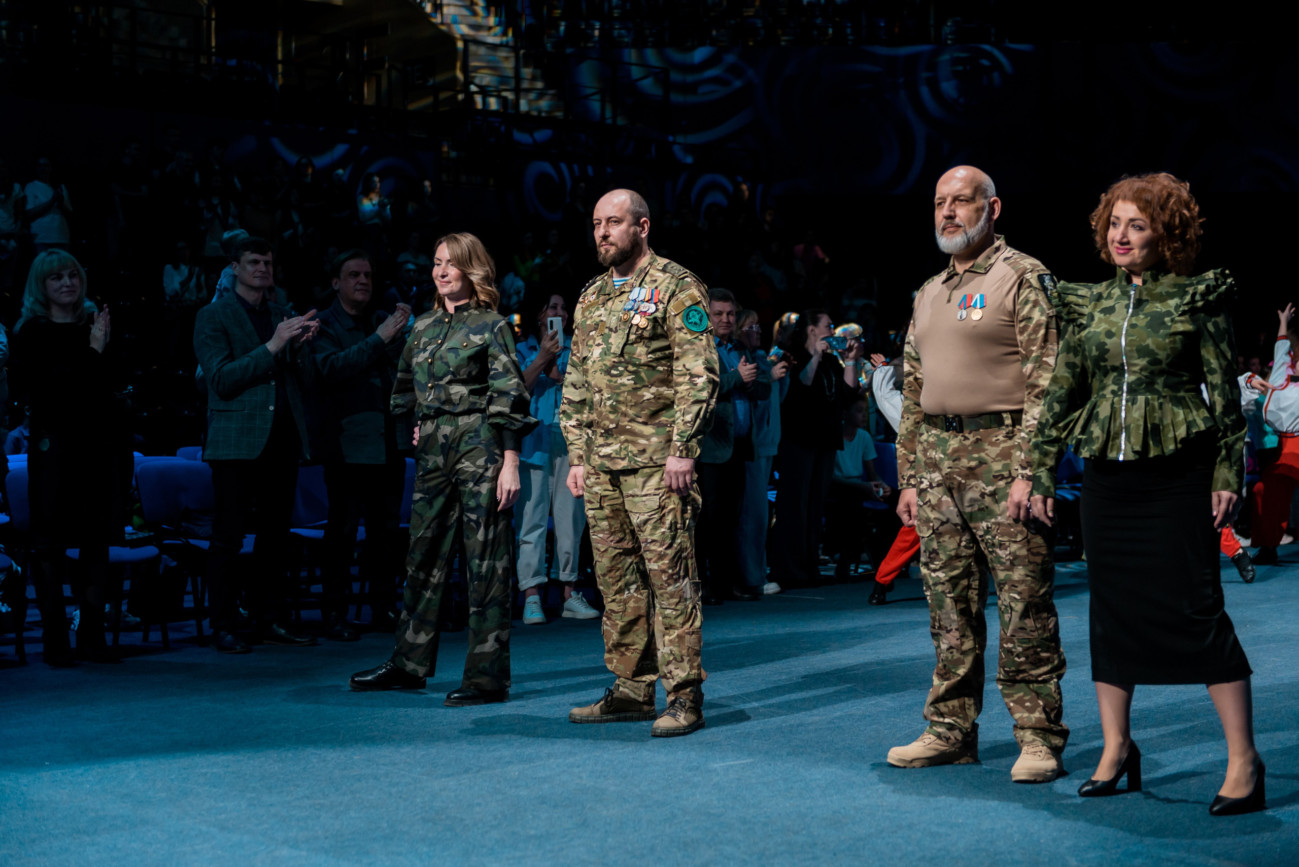 На Крыльях в Ледовом Дворце 2023. Детский фотограф, семейный фотограф и репортажи в Кемерово