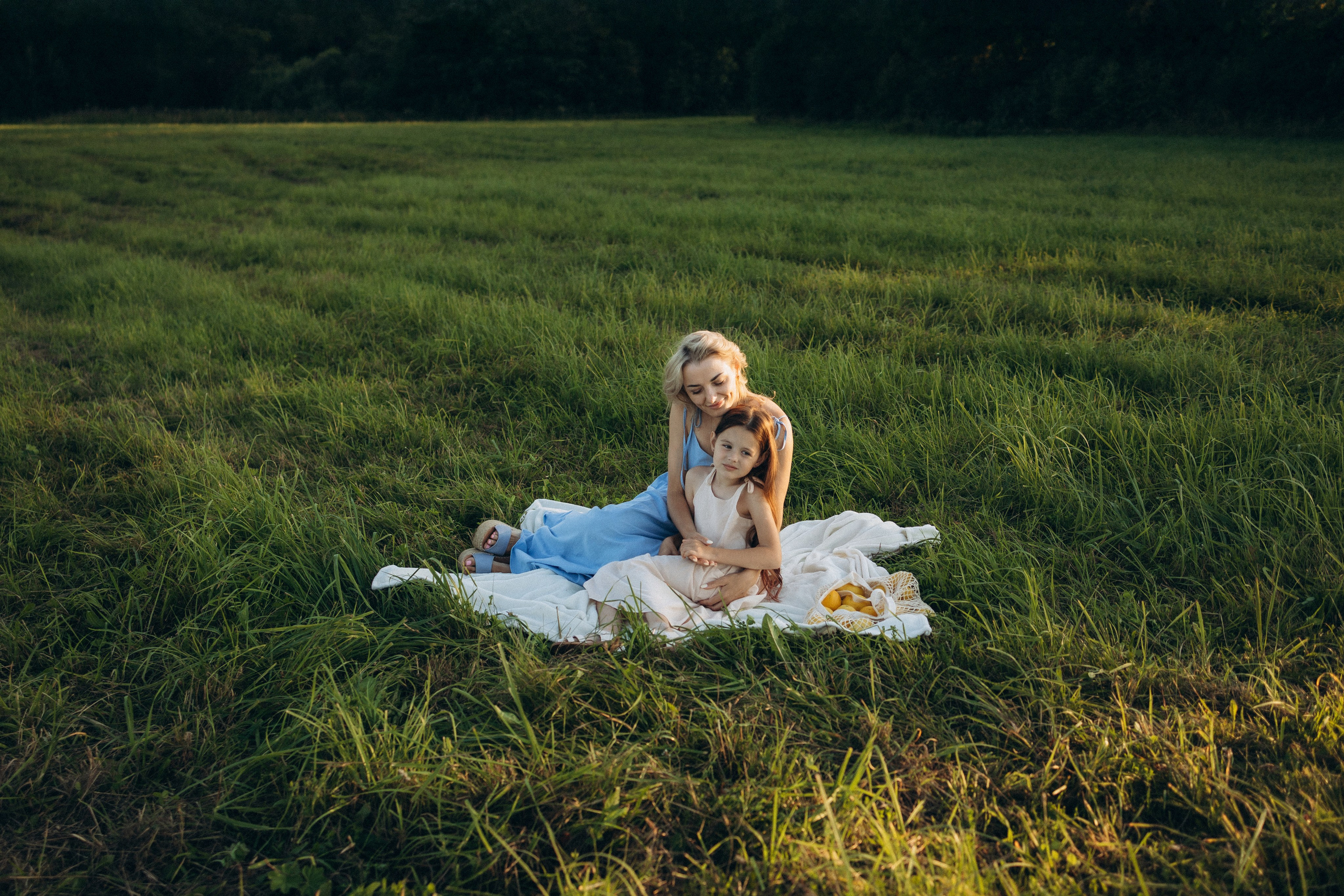 София и Диана 🍋. Фотограф Елена Рябцева