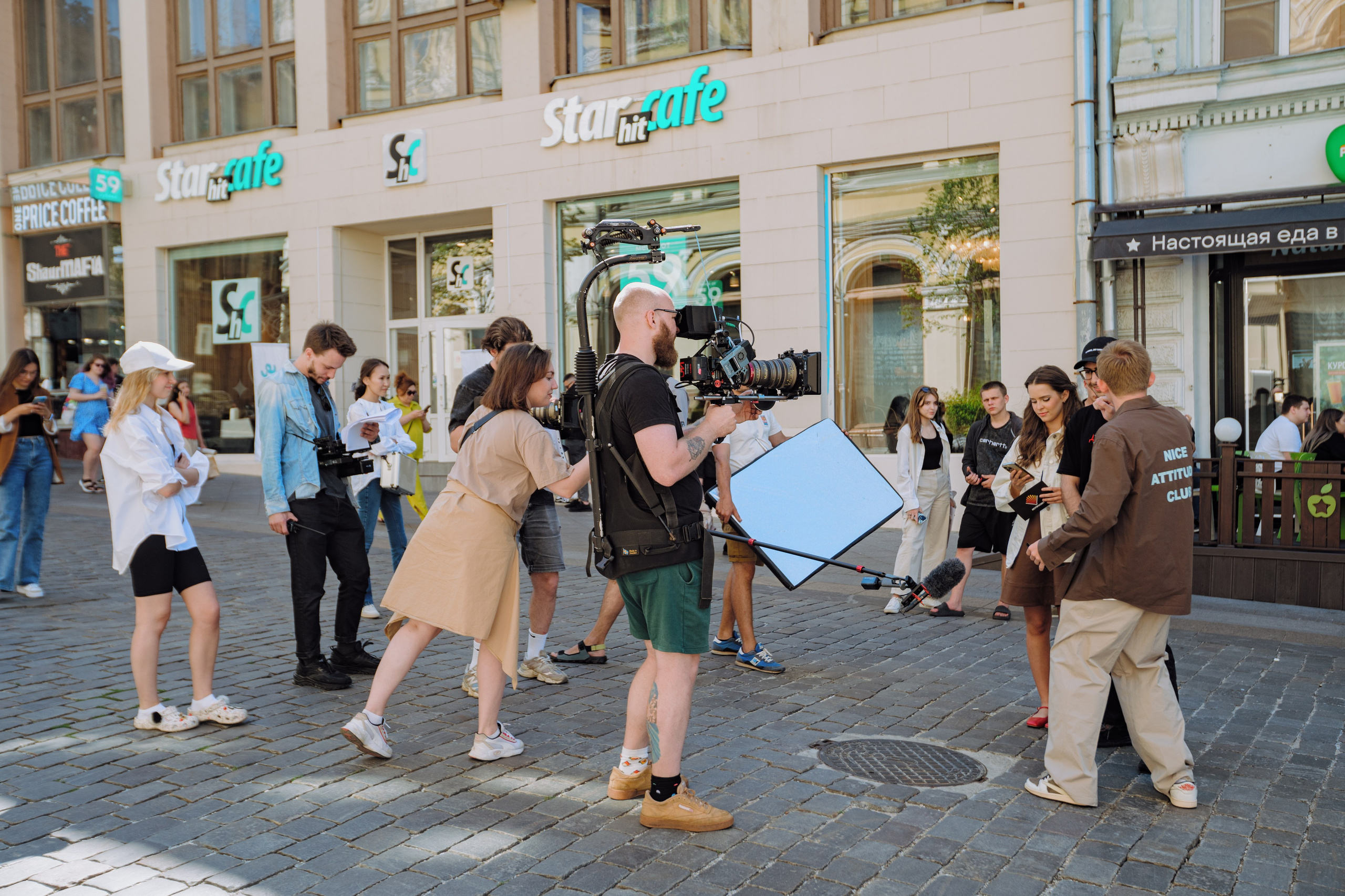 Уличный историк. Творческий и репортажный фотограф в Москве Клим Долгов