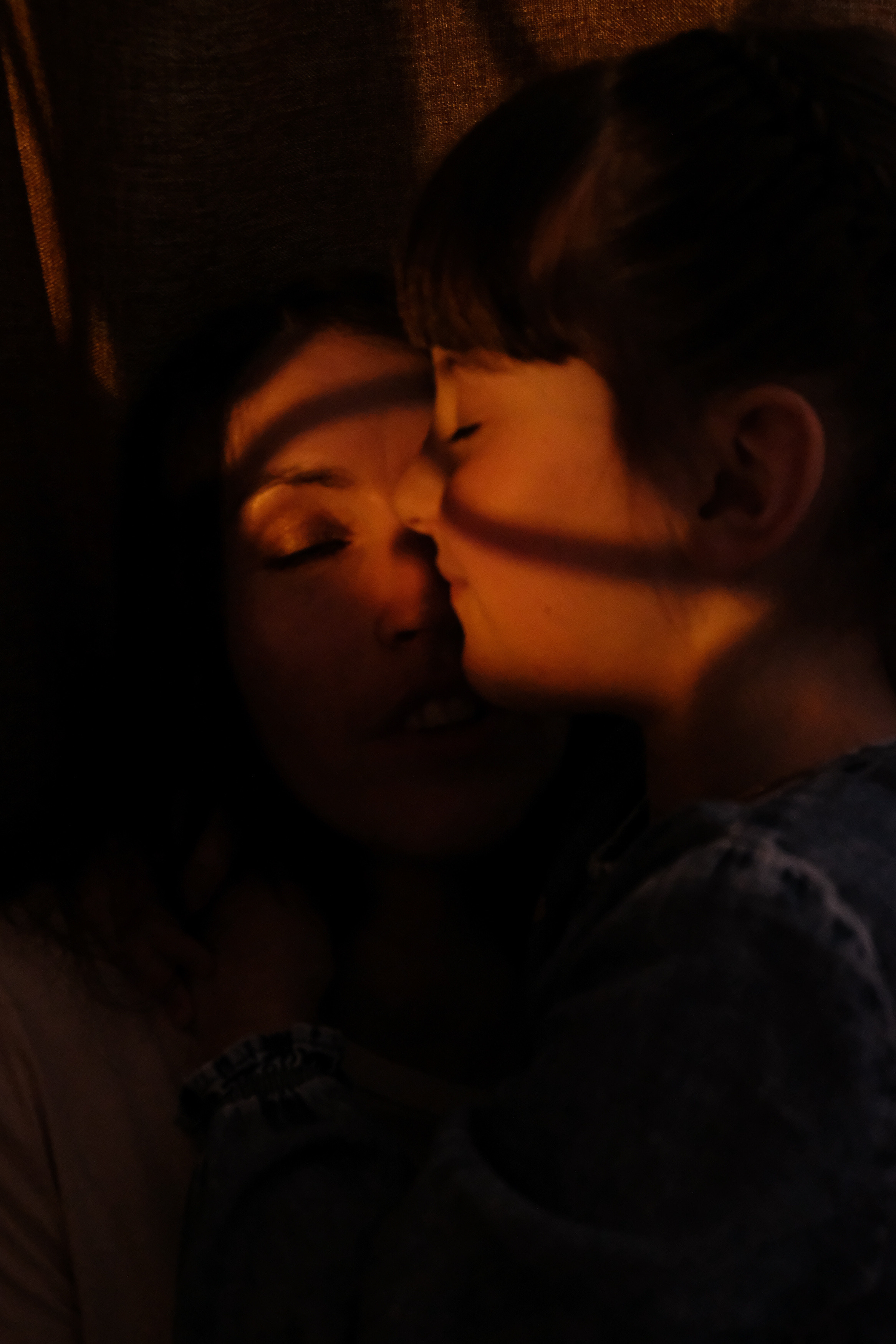 Под маминым крылом. Самойленко Надежда фотограф