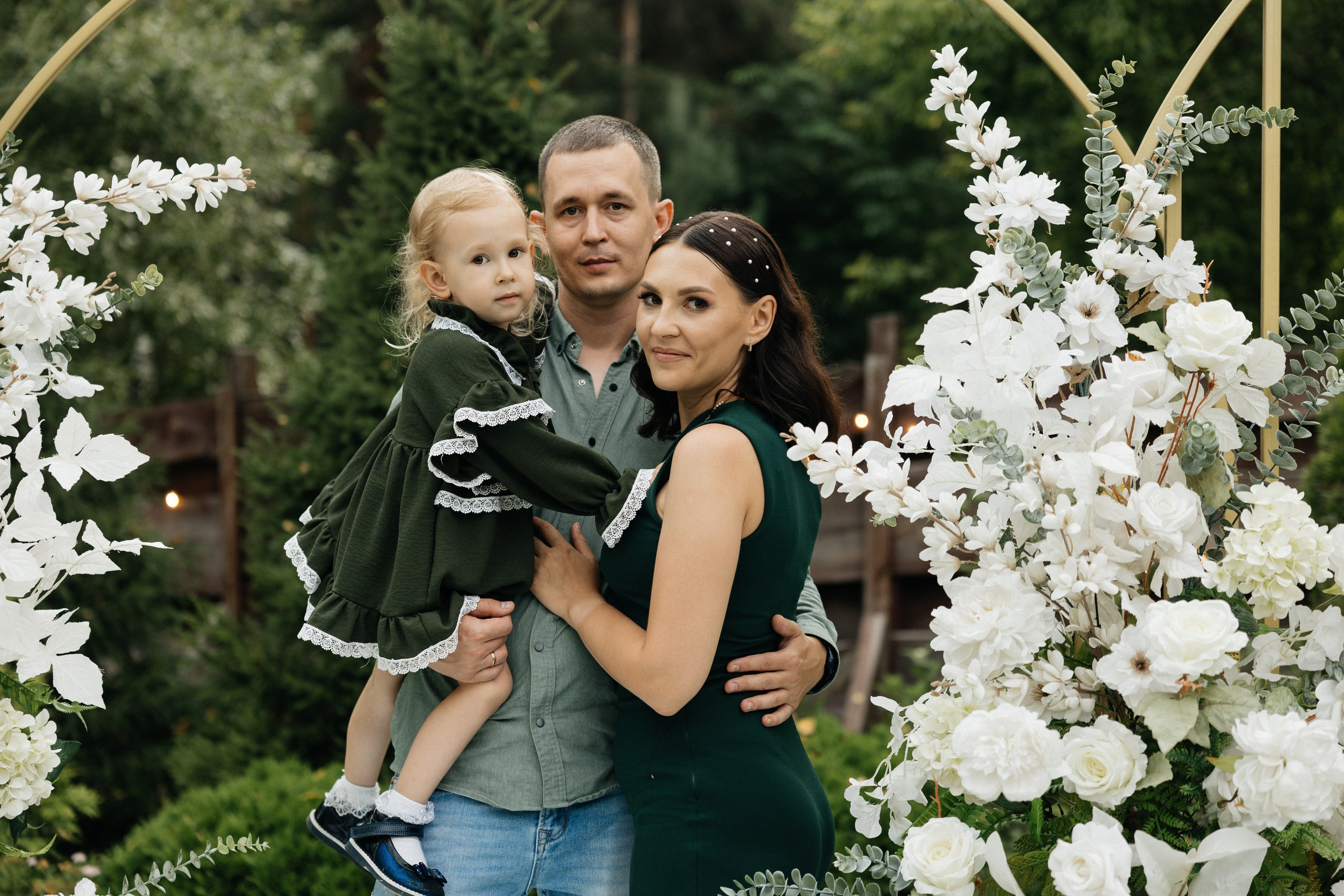 Свадебная история. Лесной Виладж. Свадебный и семейный фотограф Рассказова Виктория