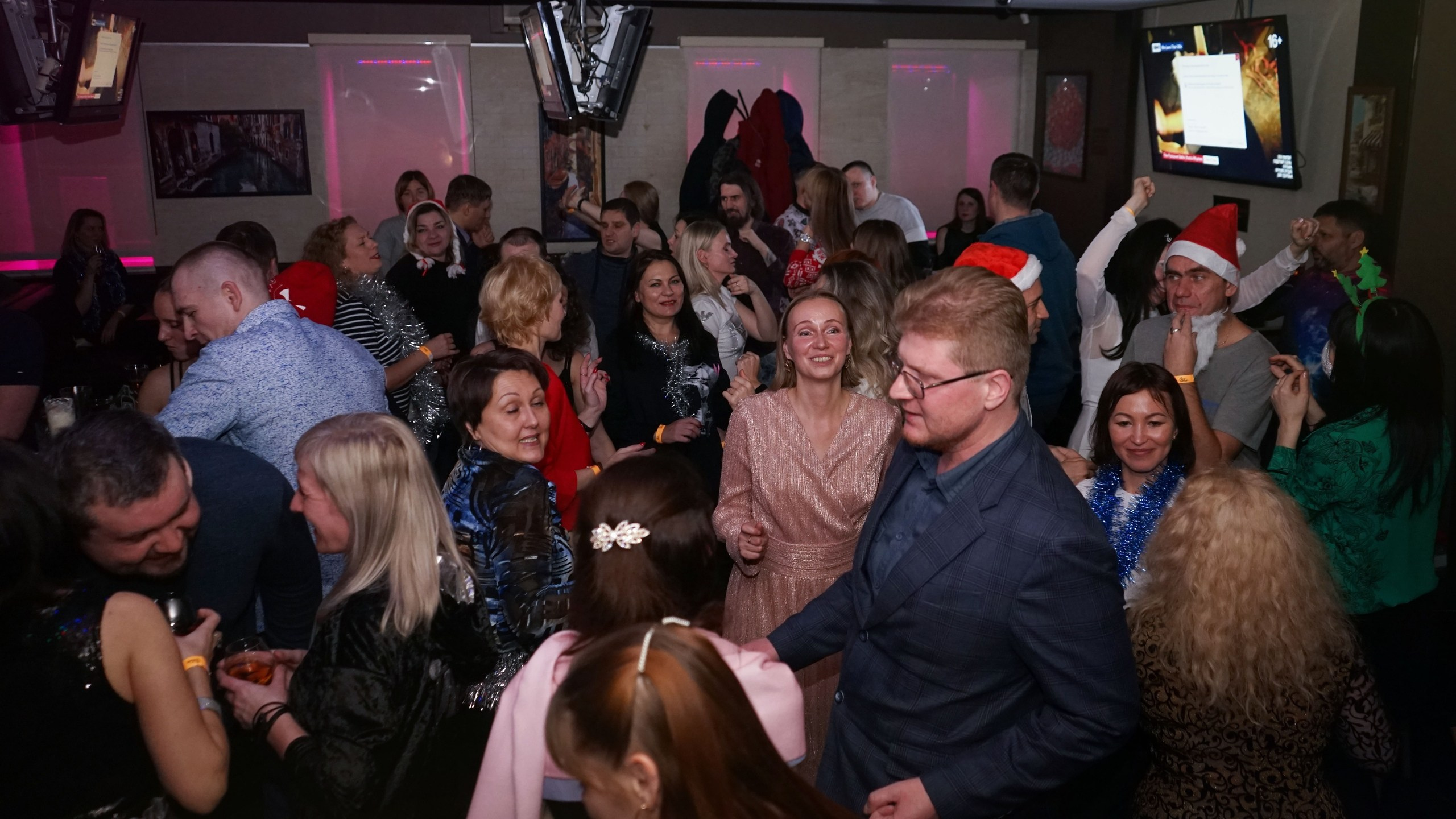 Клубная вечеринка «Новогодний корпоратив» | 26.12.2020. Галерея Фантим