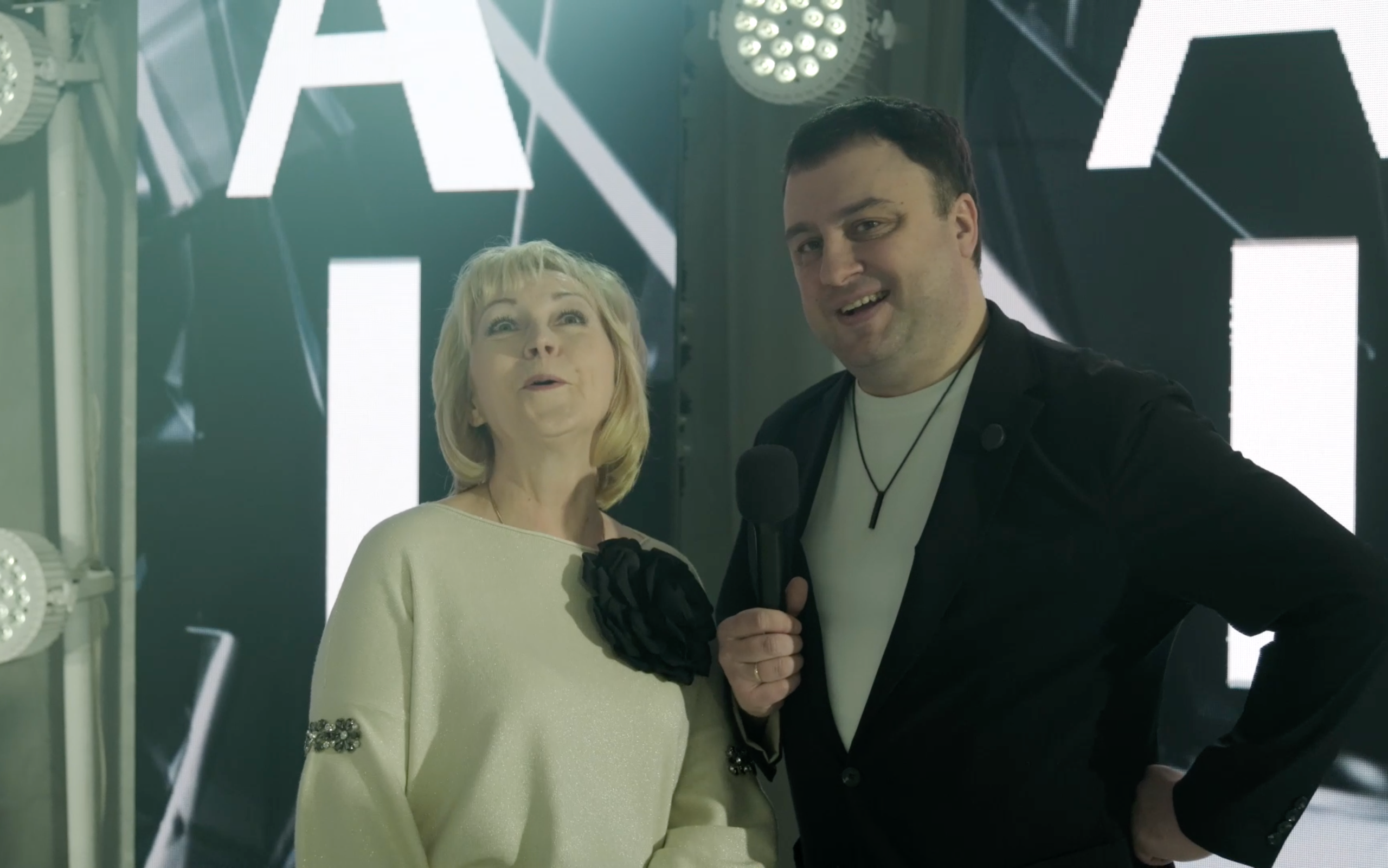 Зеркало времени. Репортажный видеограф Илья Сухоносиик