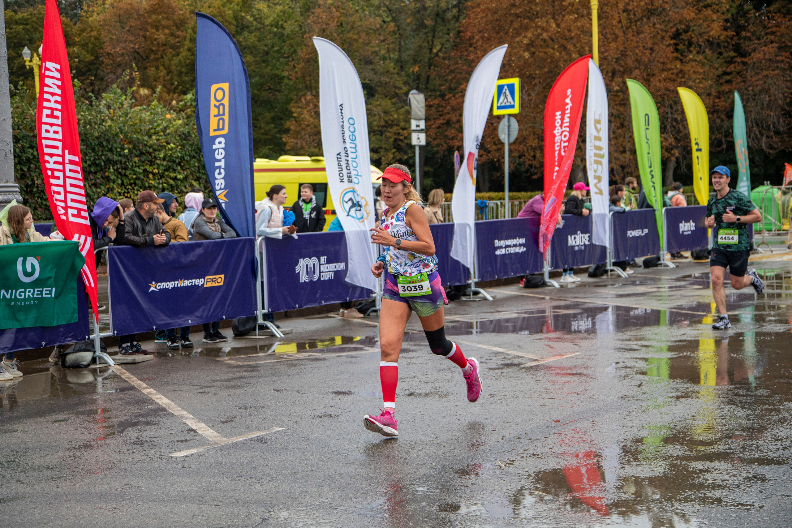 Полумарафон Моя столица, 1 октября 2023 г. Фотограф Сергей Ловкий