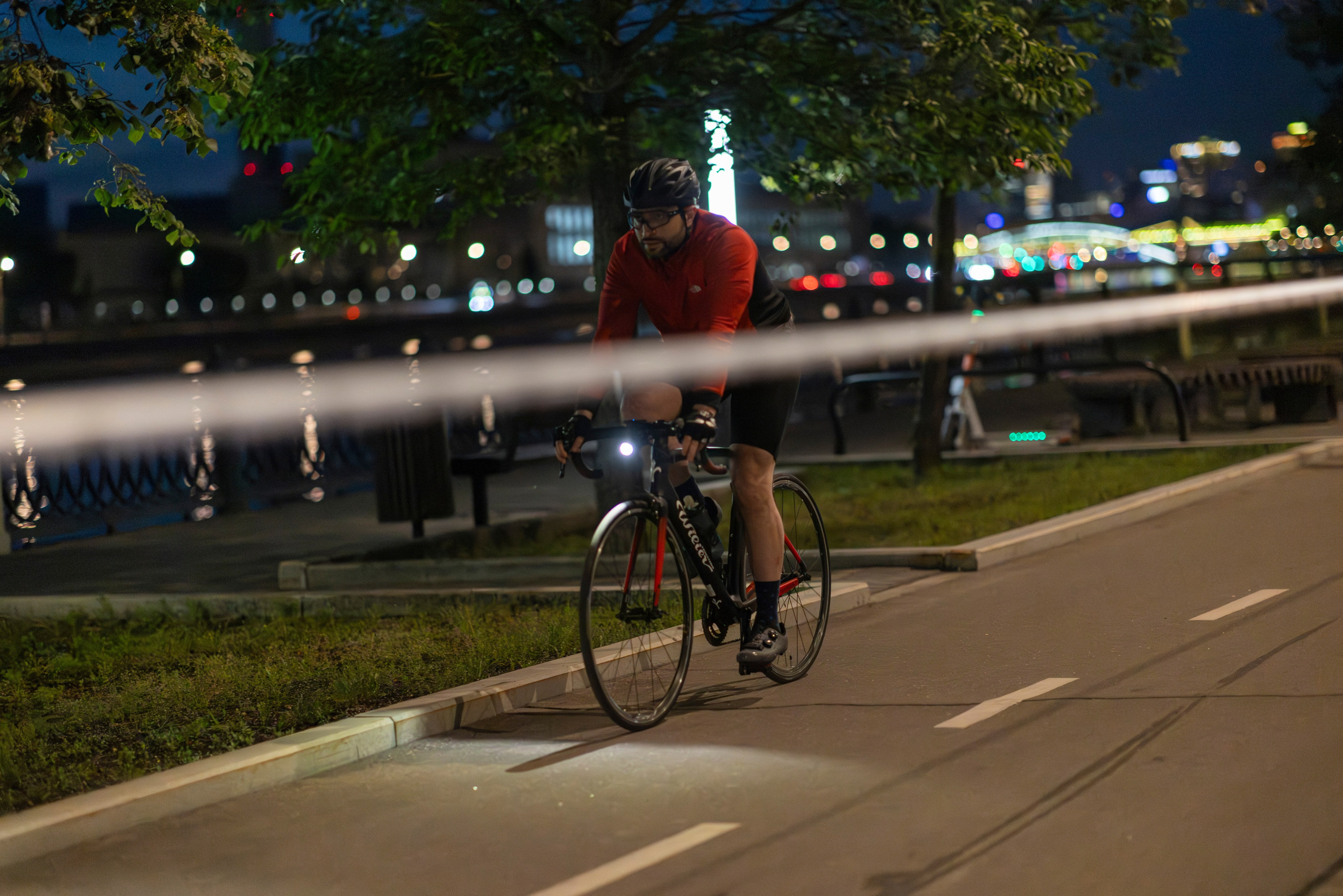 Ночной забег 2025. Фотограф Сергей Ловкий