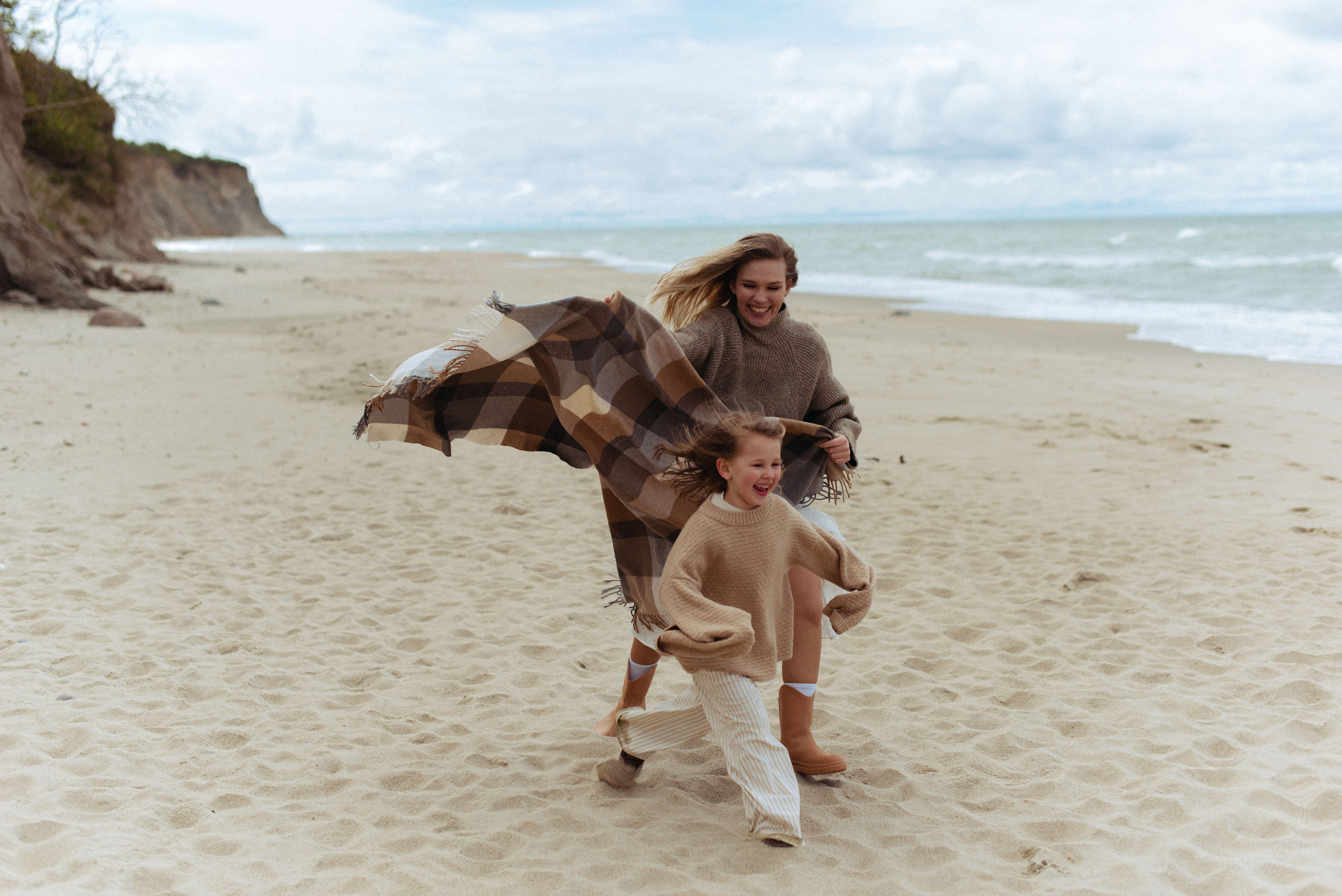 Семейная съемка у моря. Женский фотограф в Москве и МО