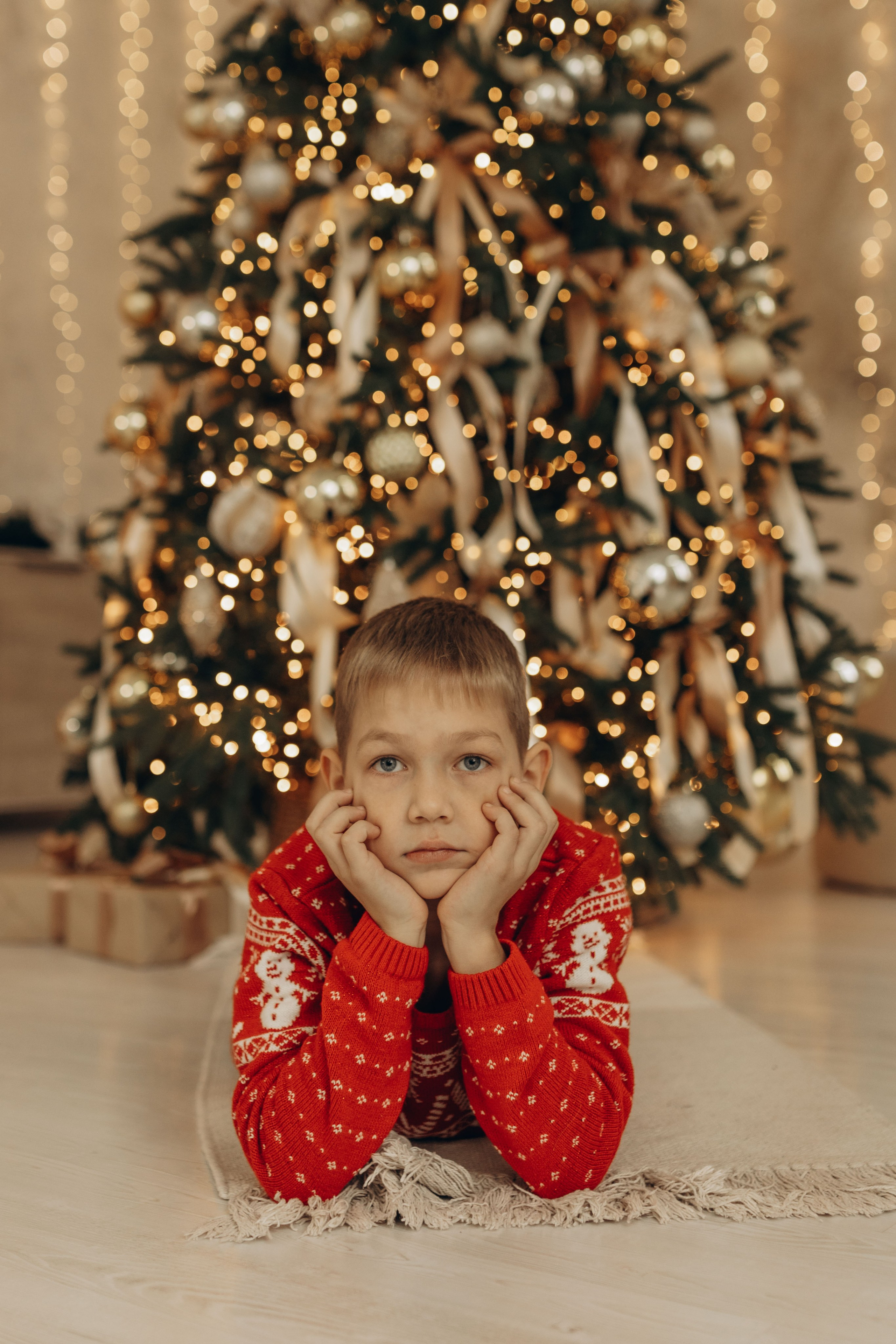 Яркий новый год мама и 2 сыночка. Фотограф в Ставрополе Svetlana Matveeva