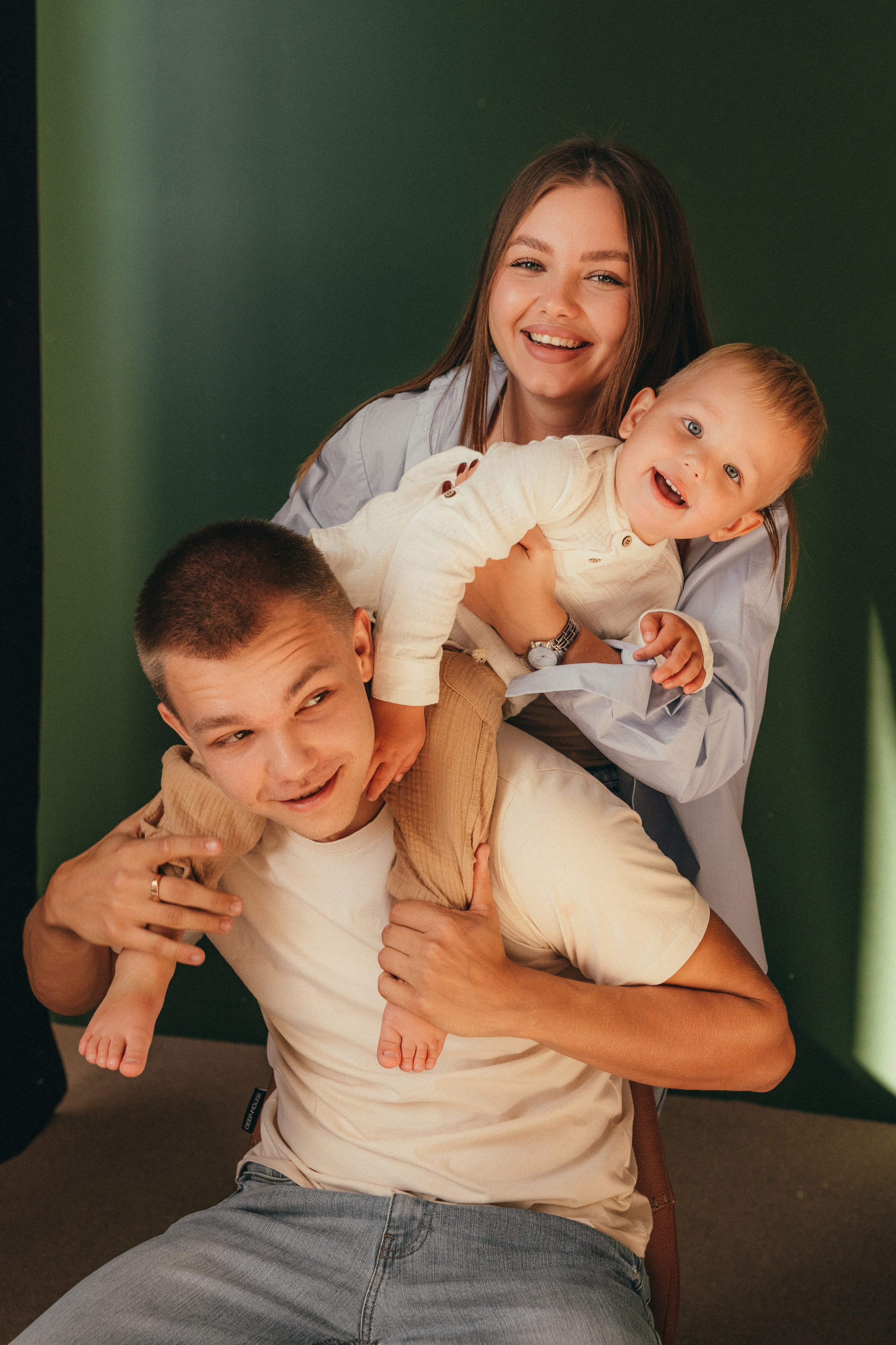 Даша, Саша, Наташа, Ваня и Алина. Семейный фотограф • Домашние съемки в Нижнем Новгороде