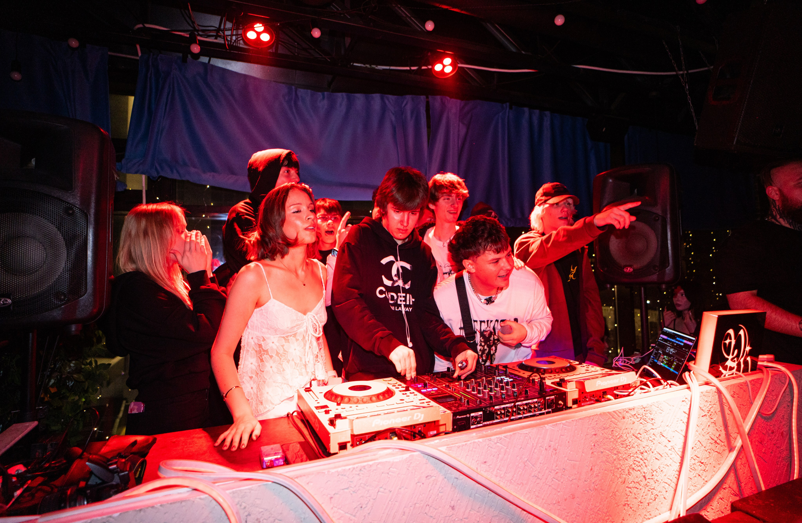 Balagan Showcase + Чоко и Пай / @Небесный Сад. Концертный фотограф в Краснодаре