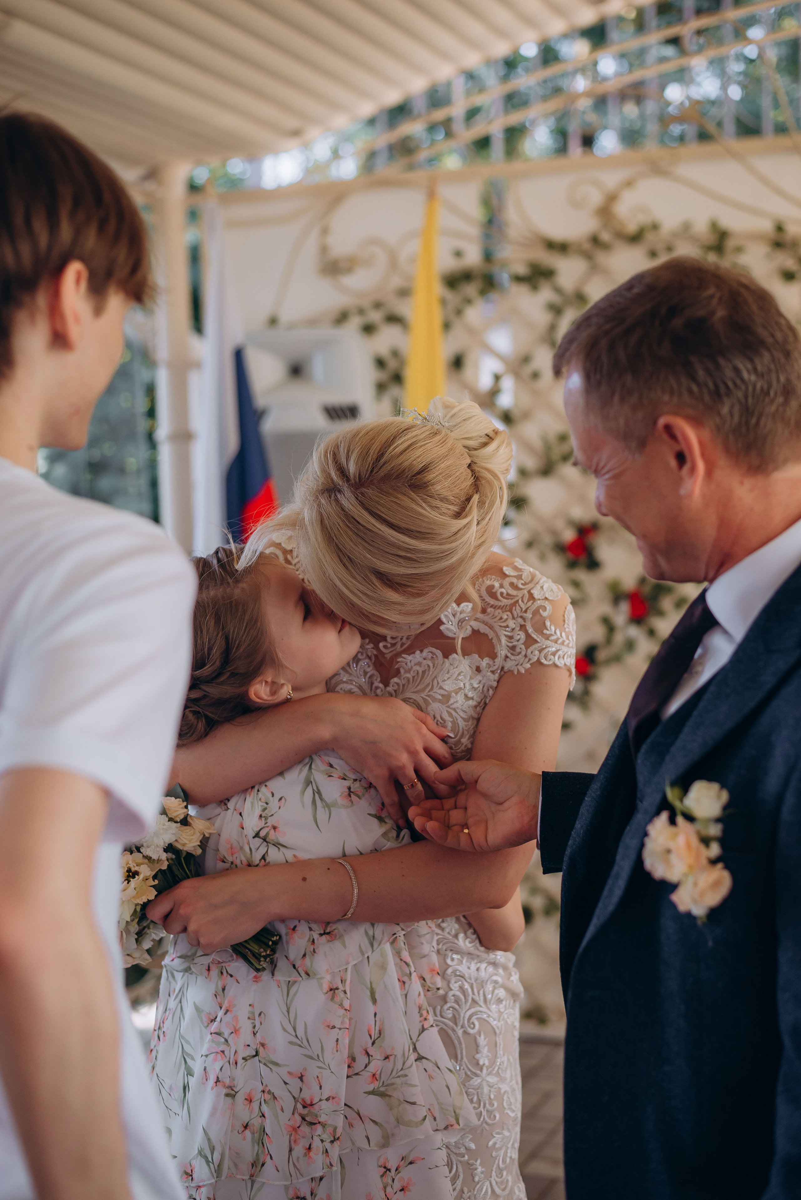 V. ЛИНА ЛАЗАРЕВА, Фотограф в Москве, МО и на юге России