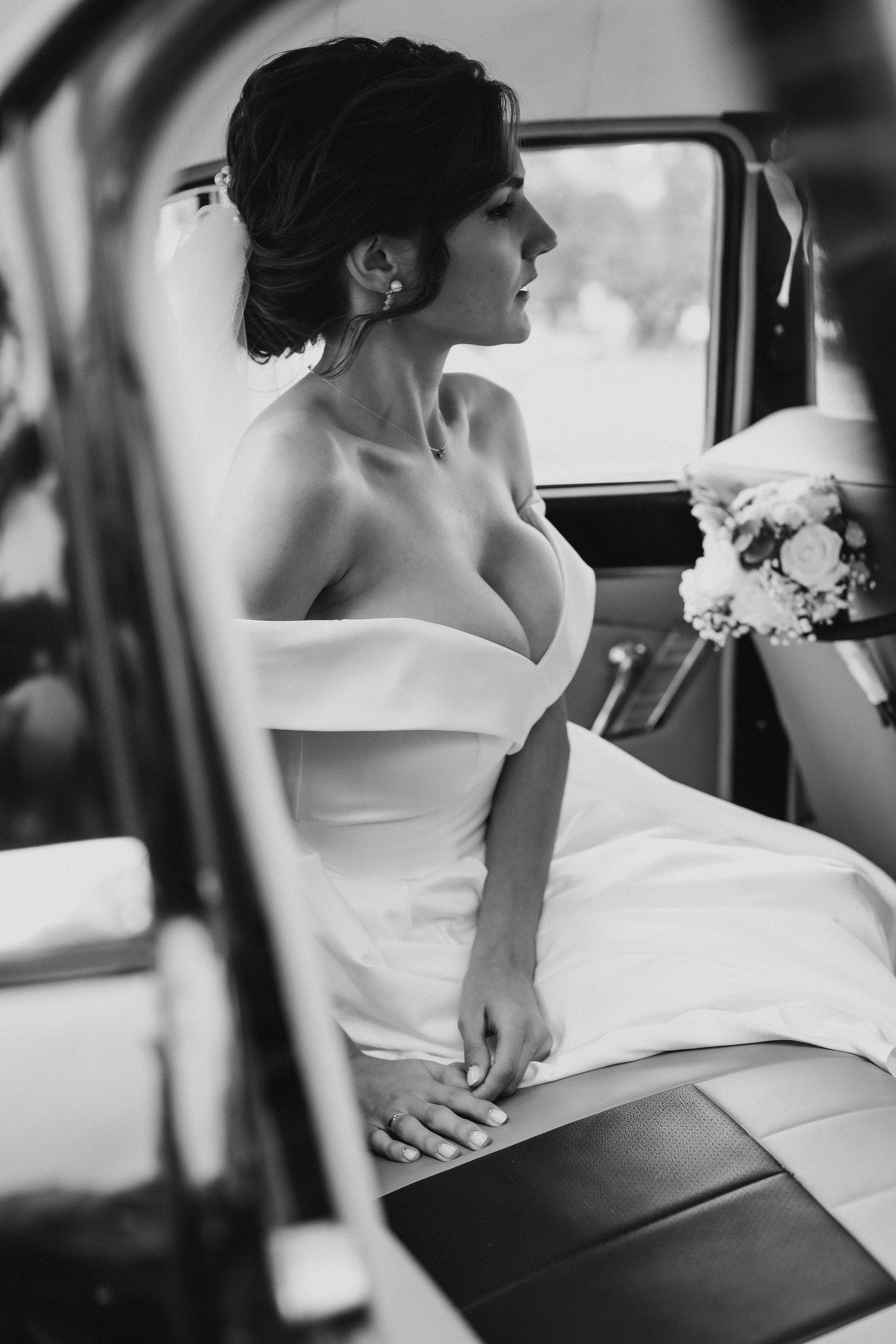 Пасмурно, гости, лимузин. Креативный и женский Фотограф Омске Наталья Лебедева