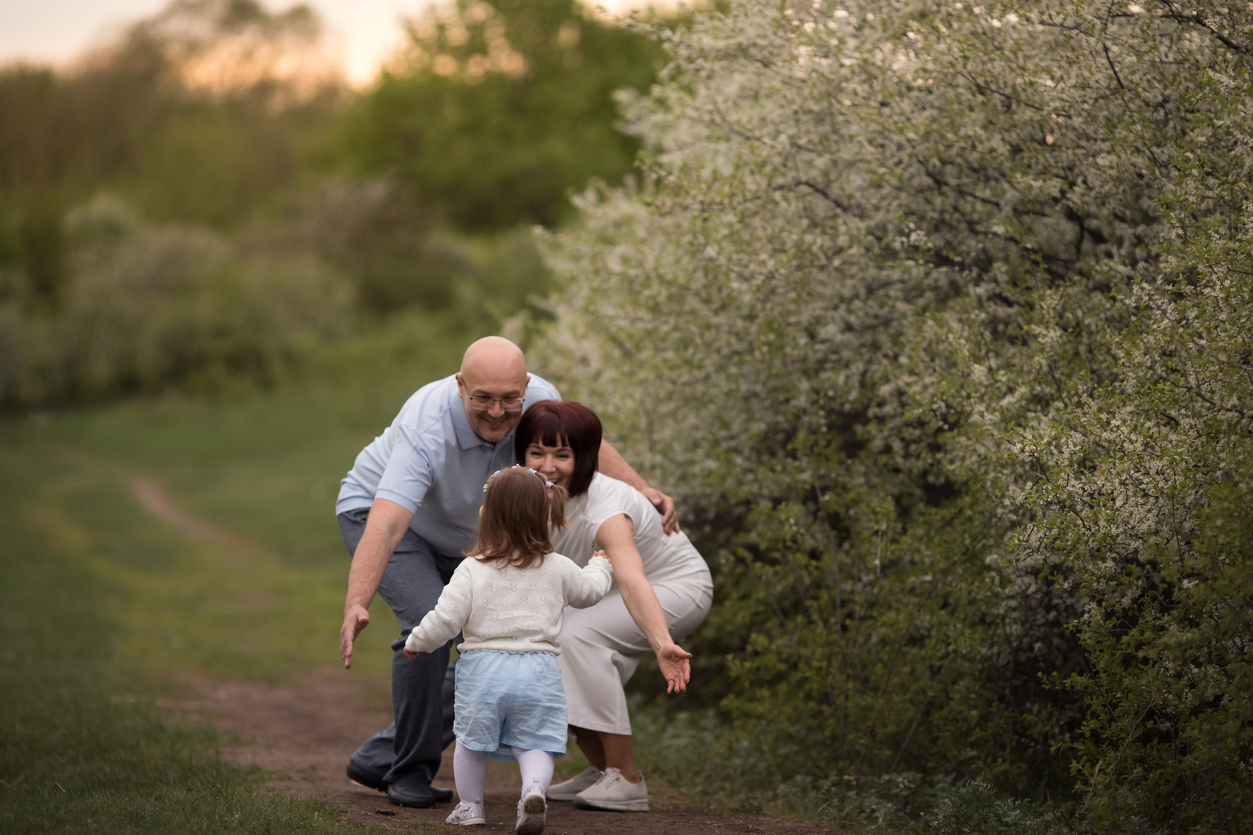 Цветущий апрель. Семейный и детский фотограф в Саратове Полина Коткина