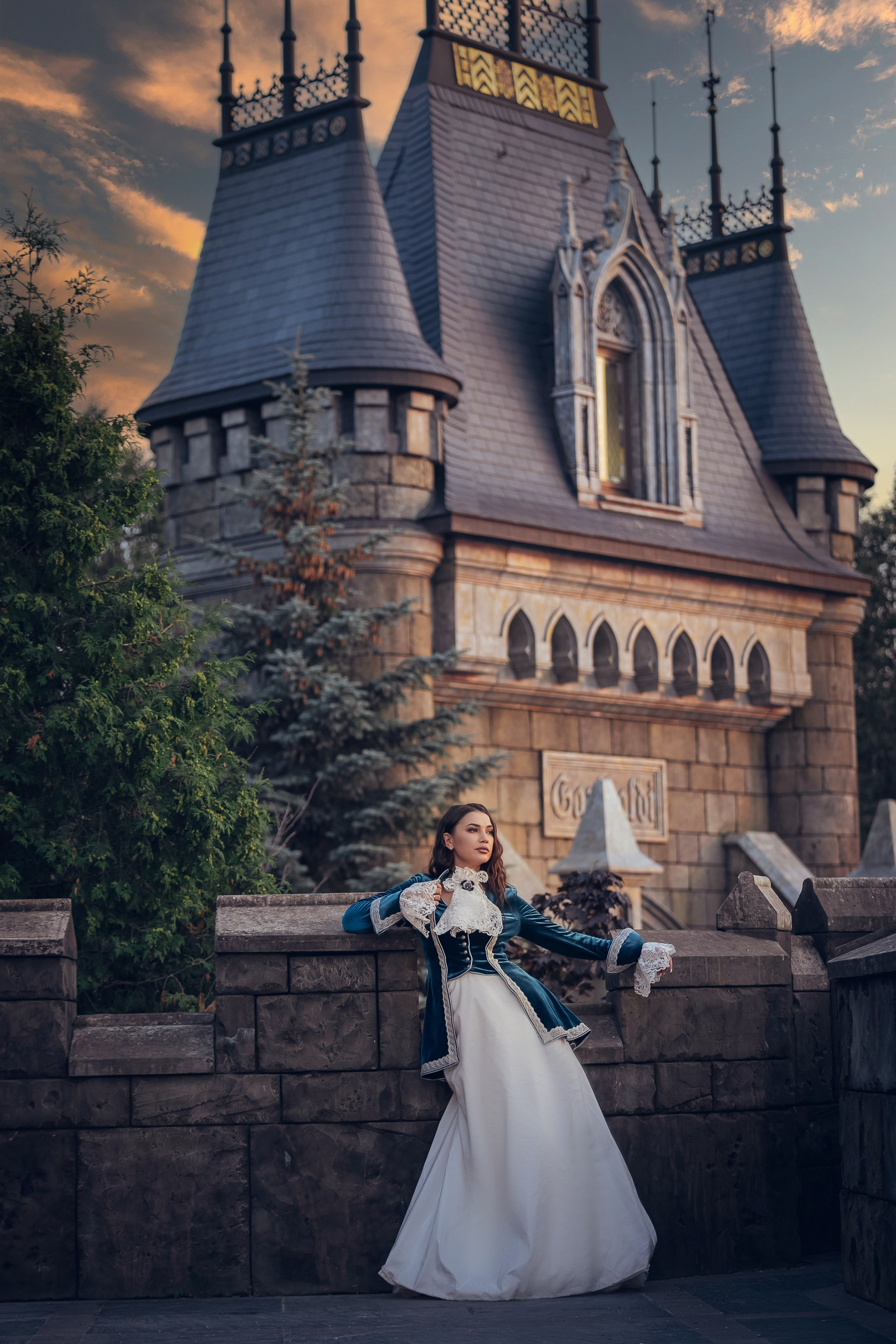 Образы в Замке Гарибальди. Фотограф Батурин Денис — Фотосессия в Замке Гарибальди
