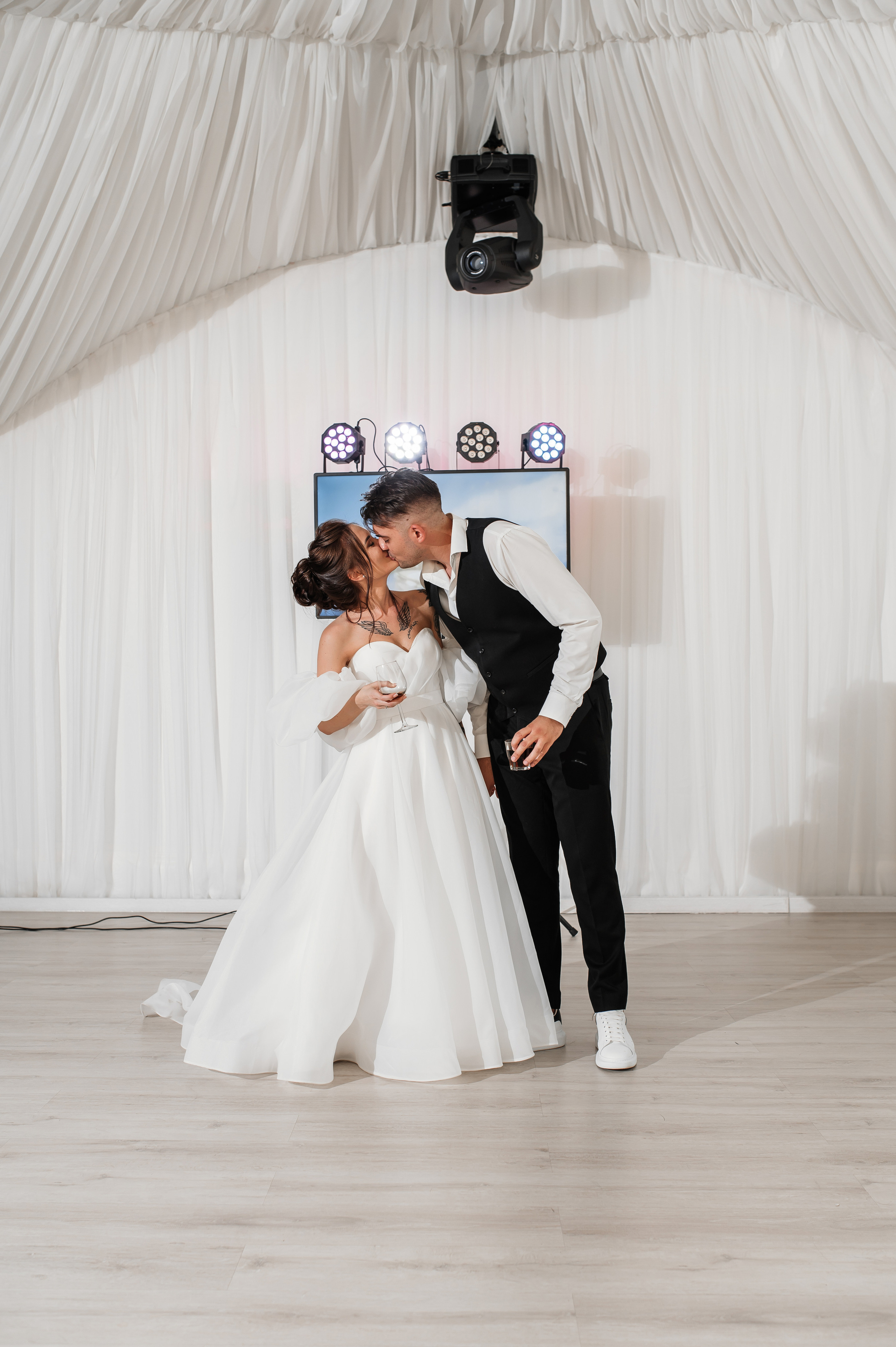 Свадебные серии