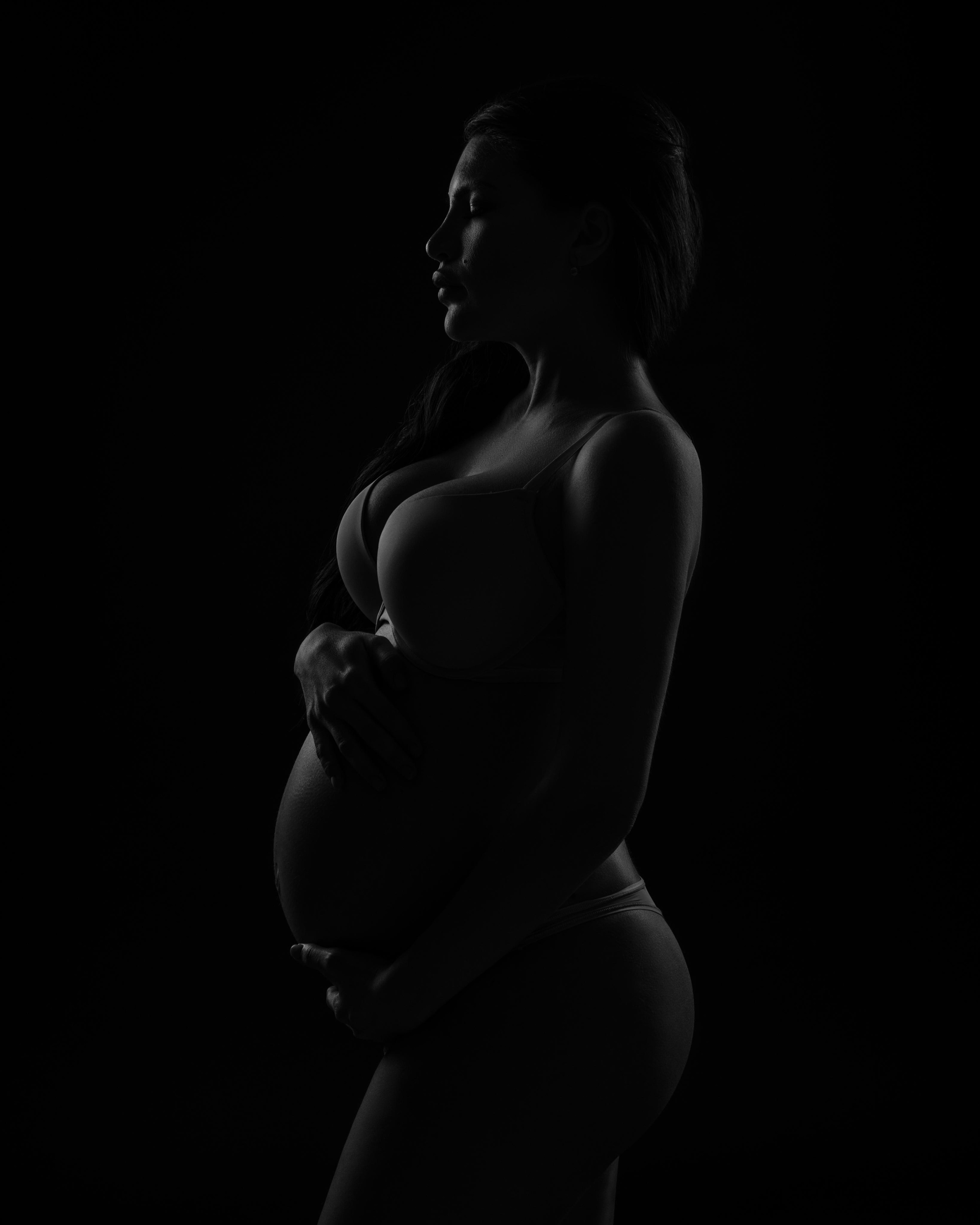 БЕРЕМЕННОСТЬ. Фотограф Беременности в Краснодаре Кара Артисан