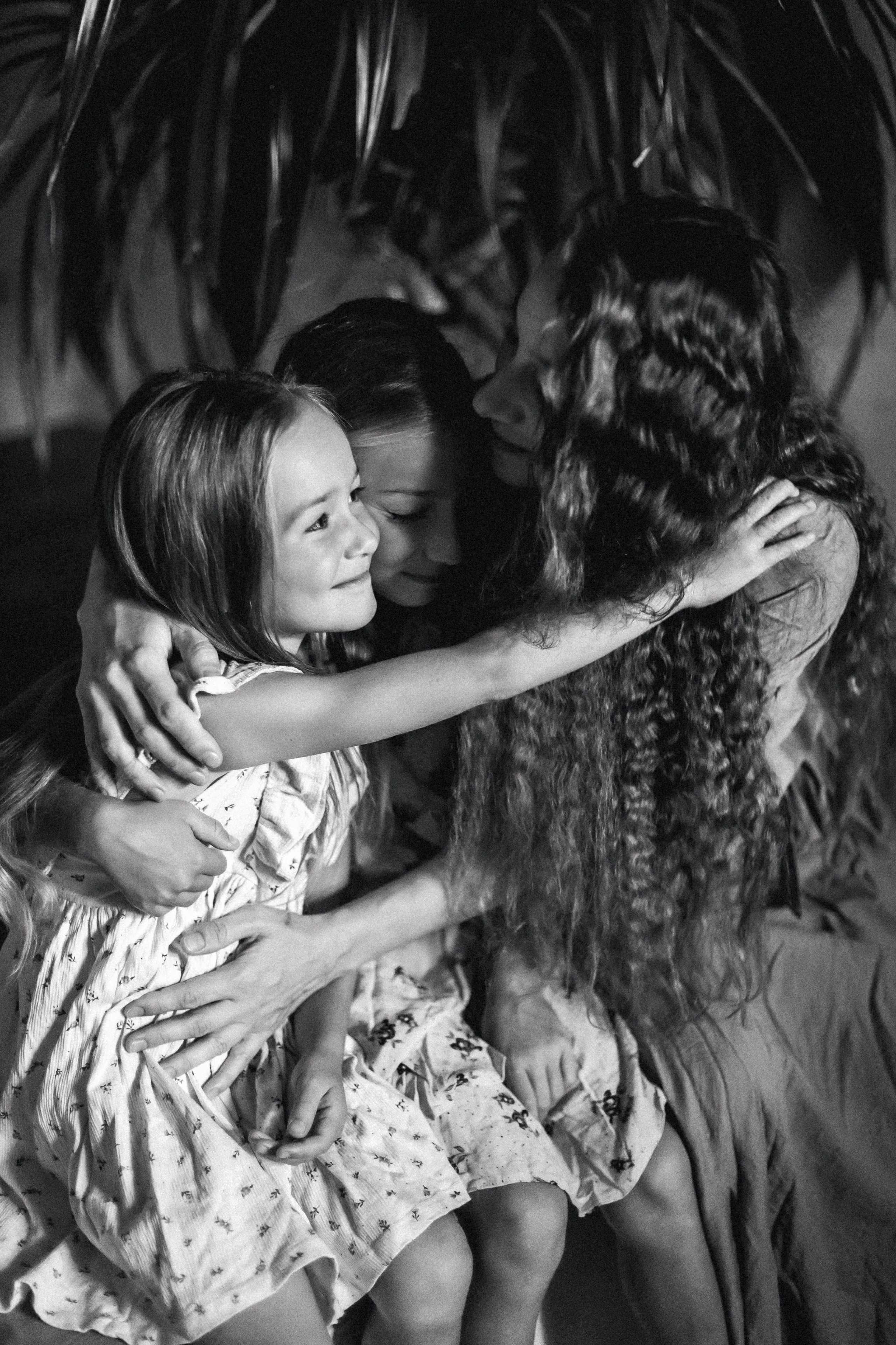 Настя и дочери. Домашняя съёмка. Фотограф в Москве Базанова Дарья