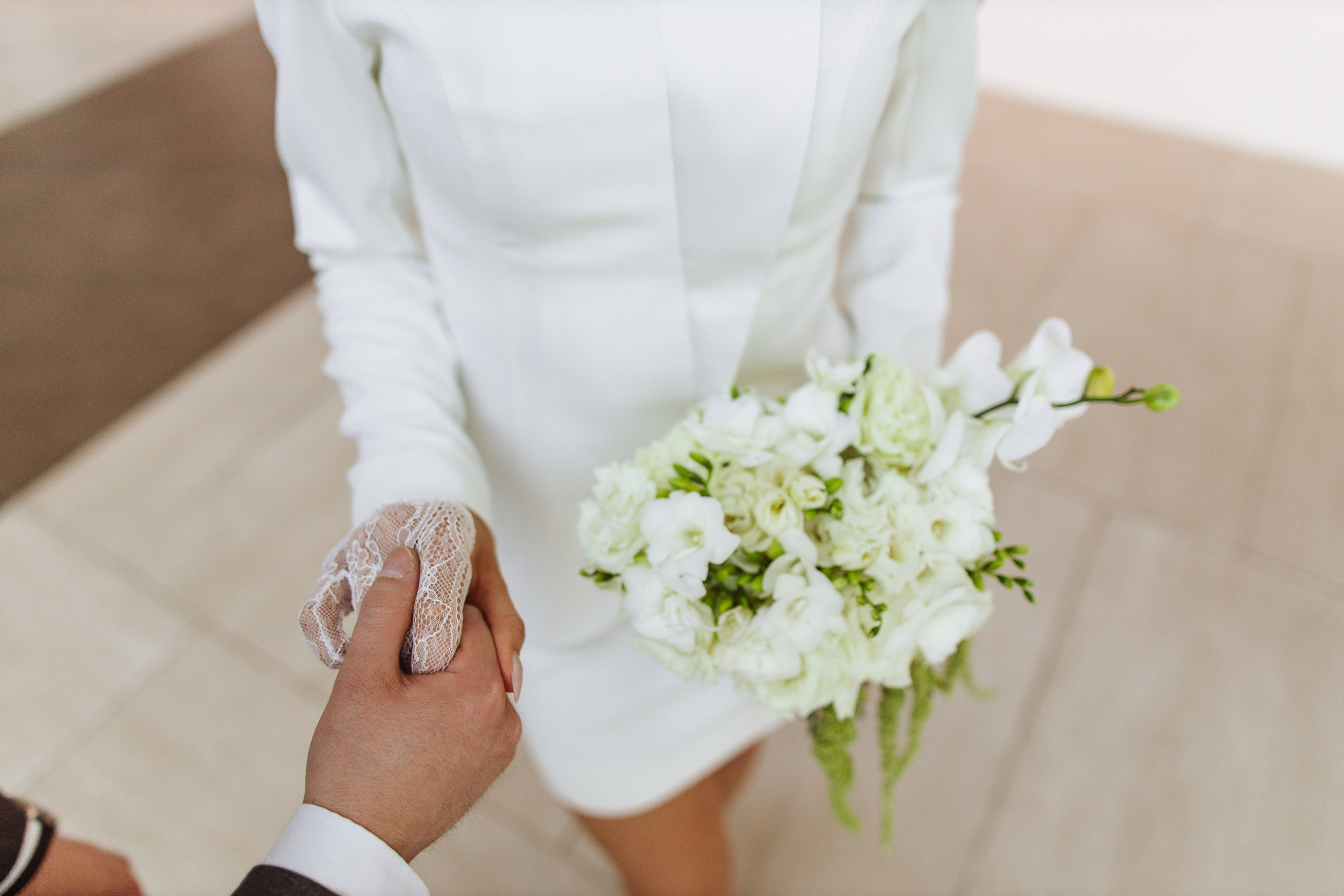 Свадебная фотосессия красивый банкет. Свадебный фотограф в Екатеринбурге Илья Корсаков