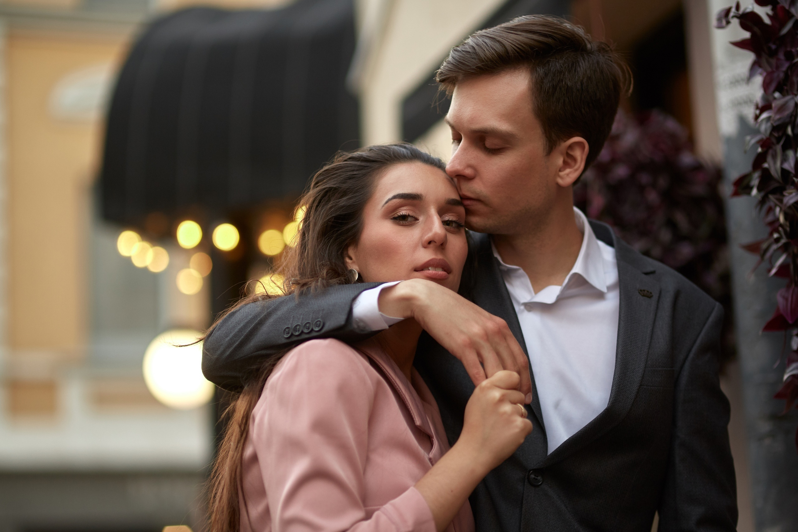 Фотосессия на центральных московских улочках. Свадебный и семейный фотограф Москва, Звенигород, Одинцово, Можайск,