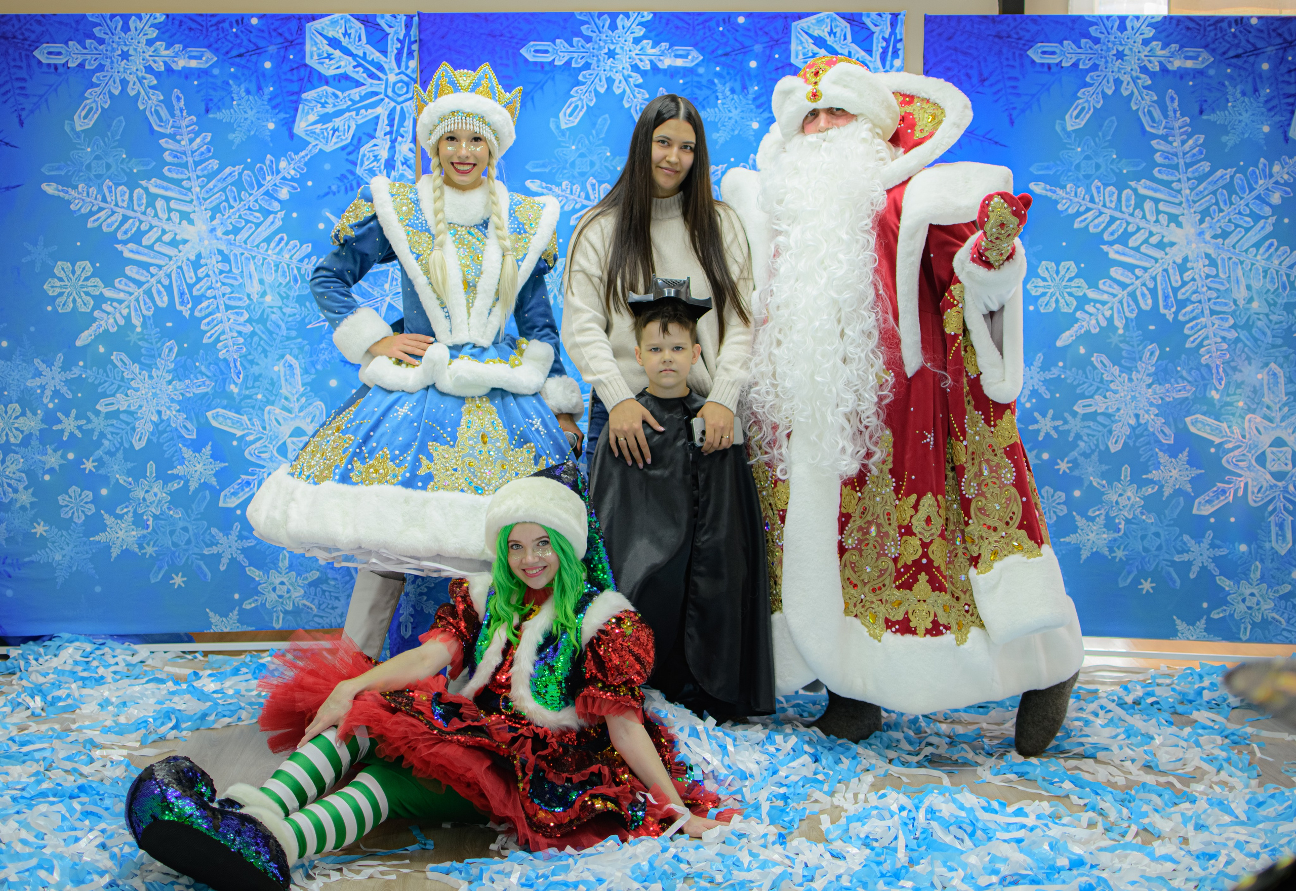 HAPPY NEW YEAR. Photokarish