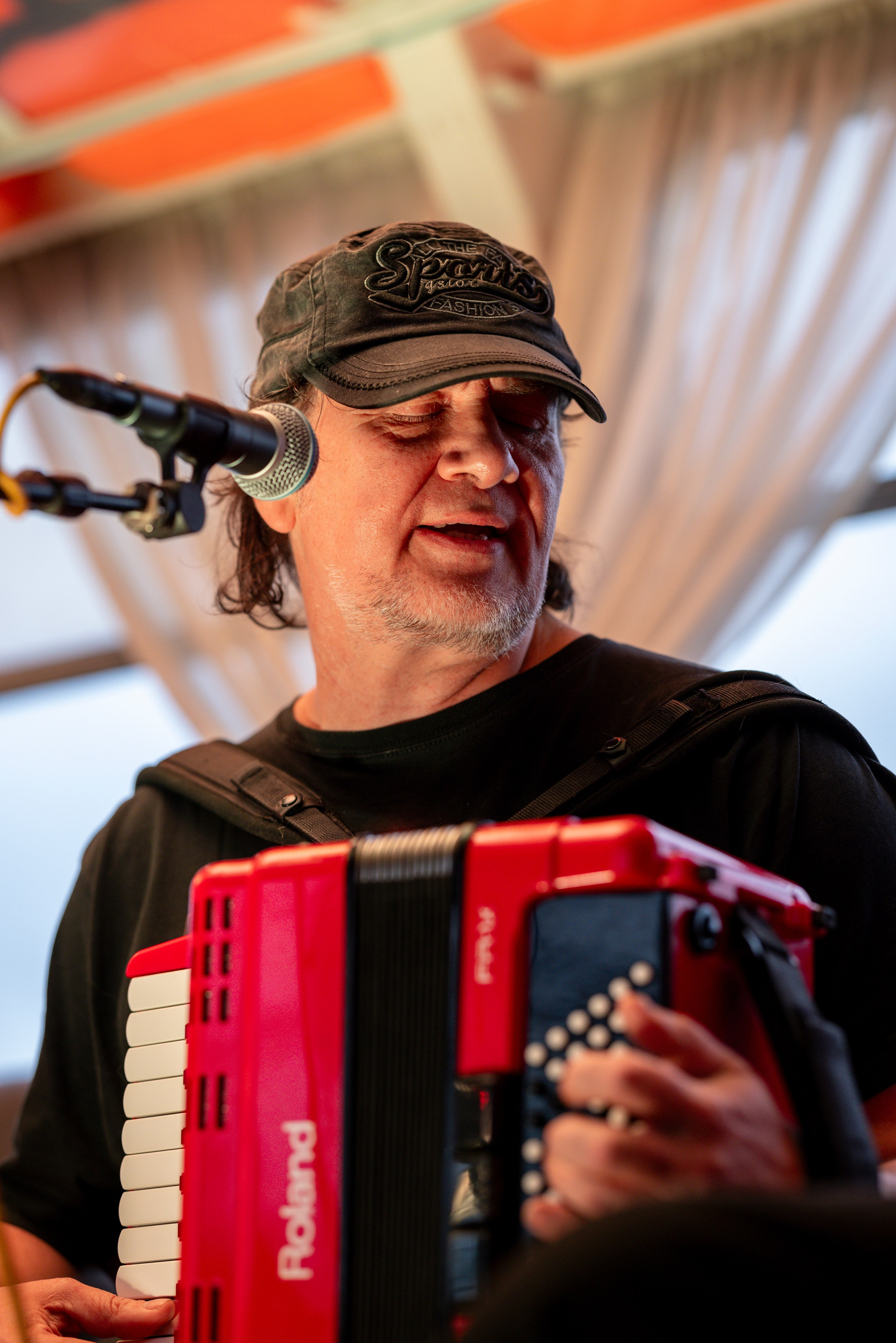 Рок-квартирник на теплоходе. Bertran Ordo