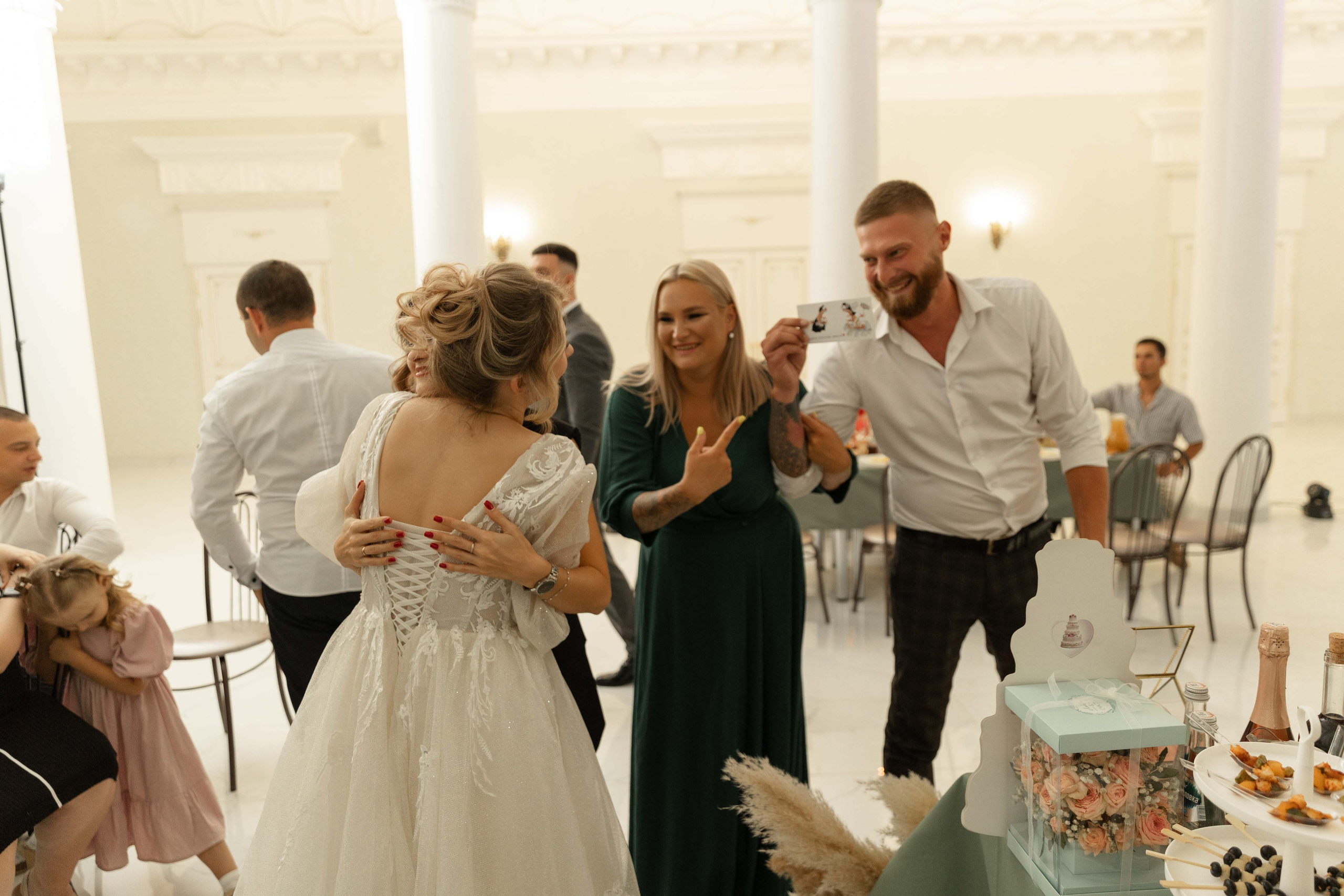 Дом Культуры. Я Ира и я фотографирую свадьбы более 10 лет