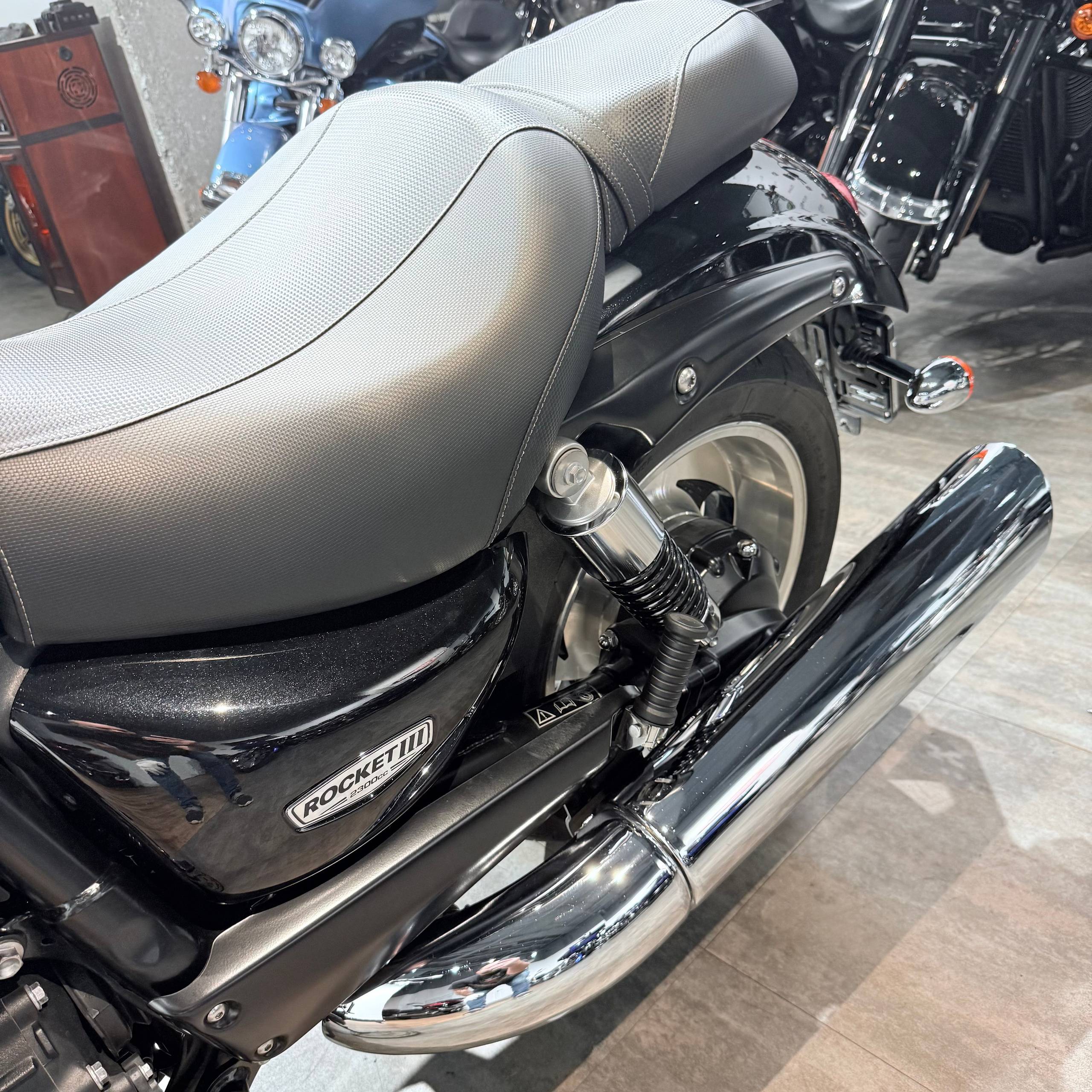 Купить Triumph 2017 Rocket III Roadster — подробнее на сайте. Hello Davidson, Москва. Только хорошие мотоциклы…