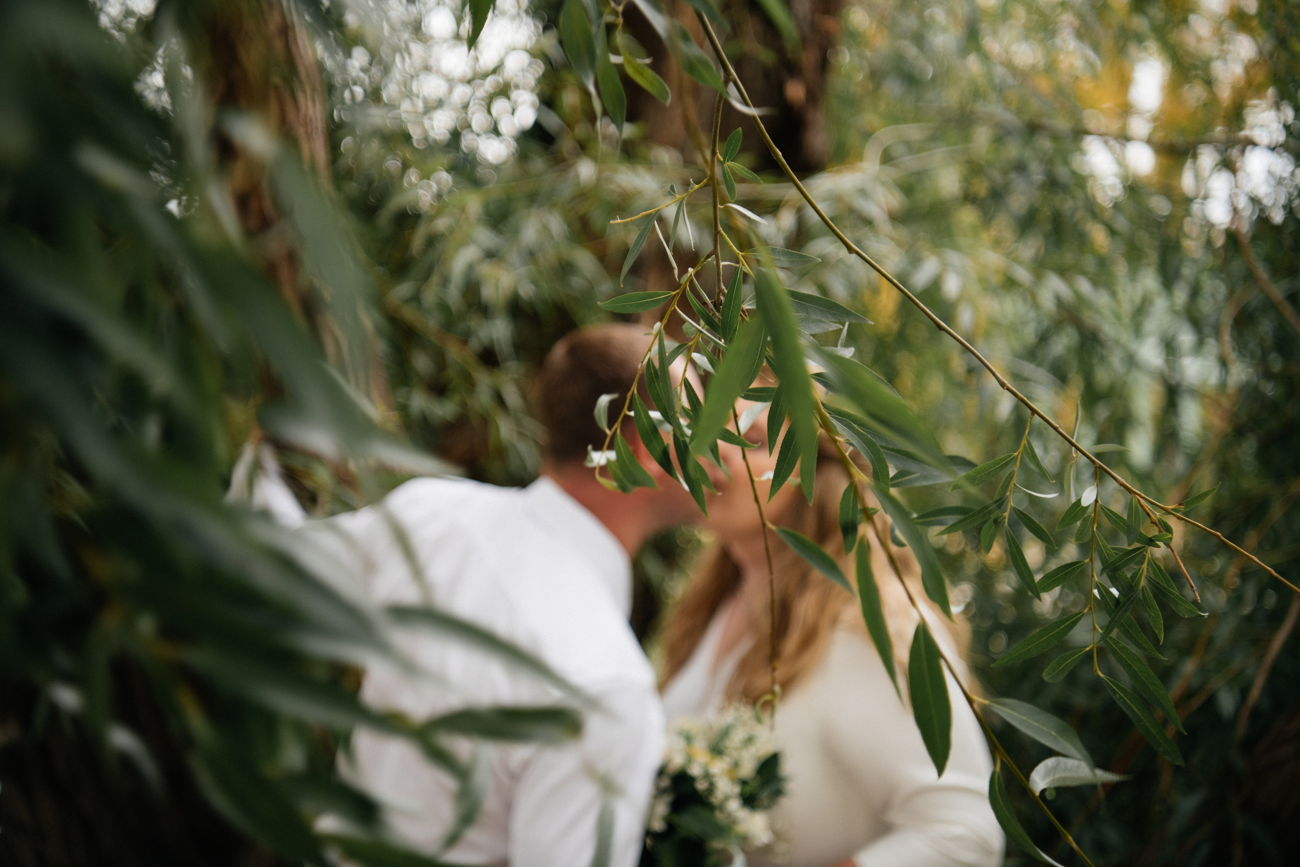 alt="Свадебный фотограф в Барнауле"