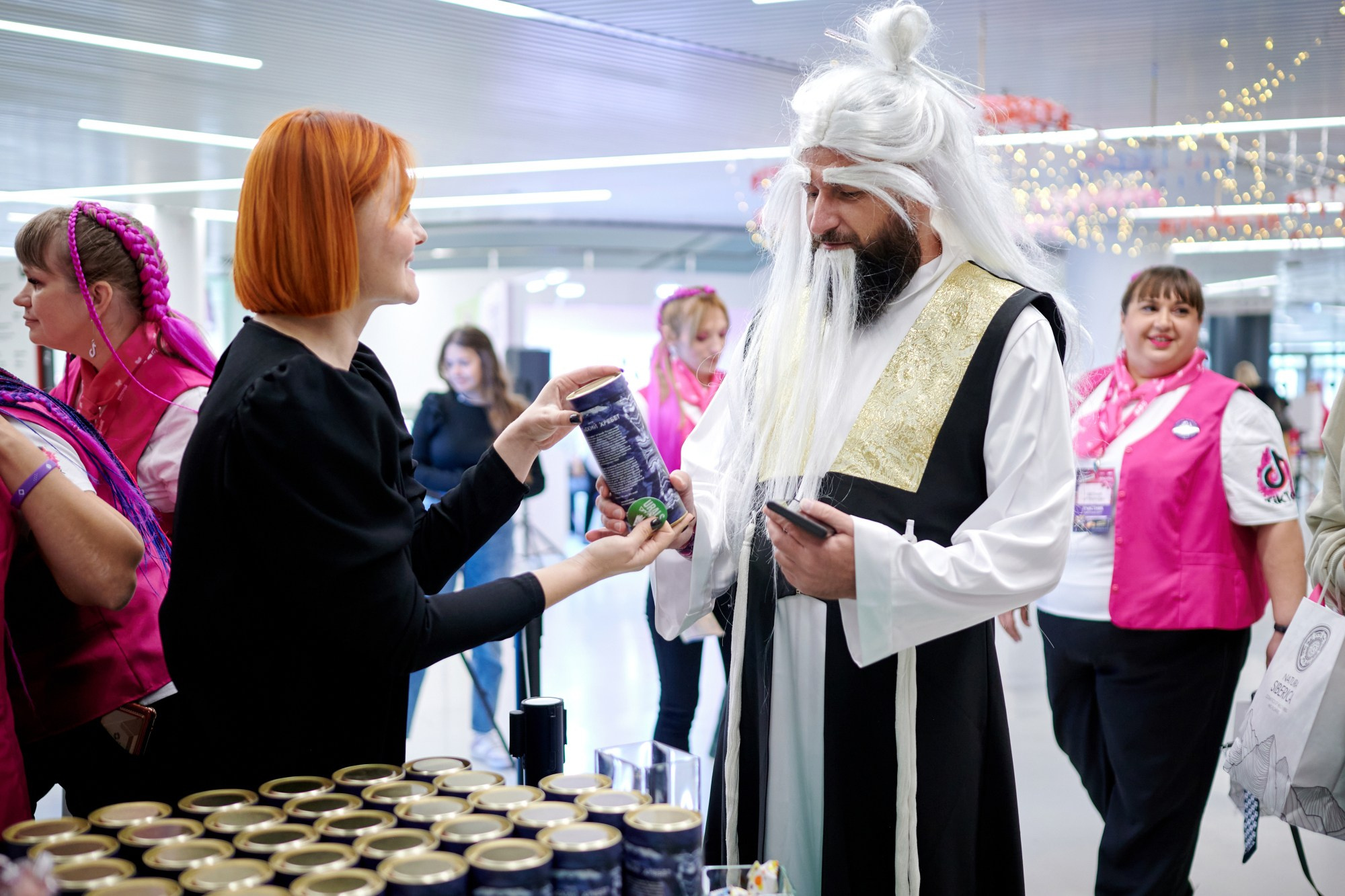 Магнит Косметик — конкурс «Золотой Магазин». Мезенцев Евгений фотограф