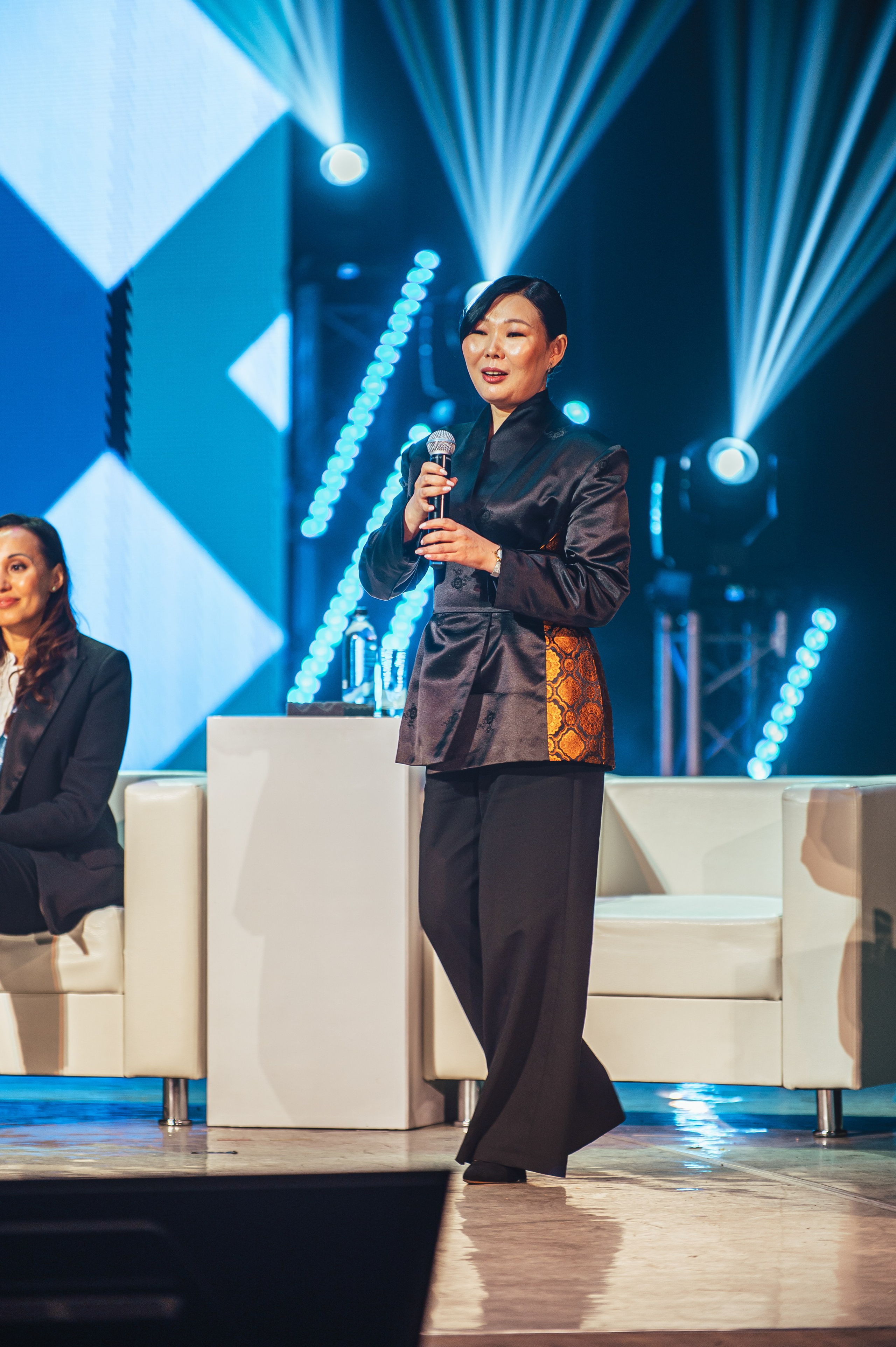 2025 «международный женский бизнес форум» Дух Байкала. Свадебная и концептуальная фотография в городе Улан-Удэ