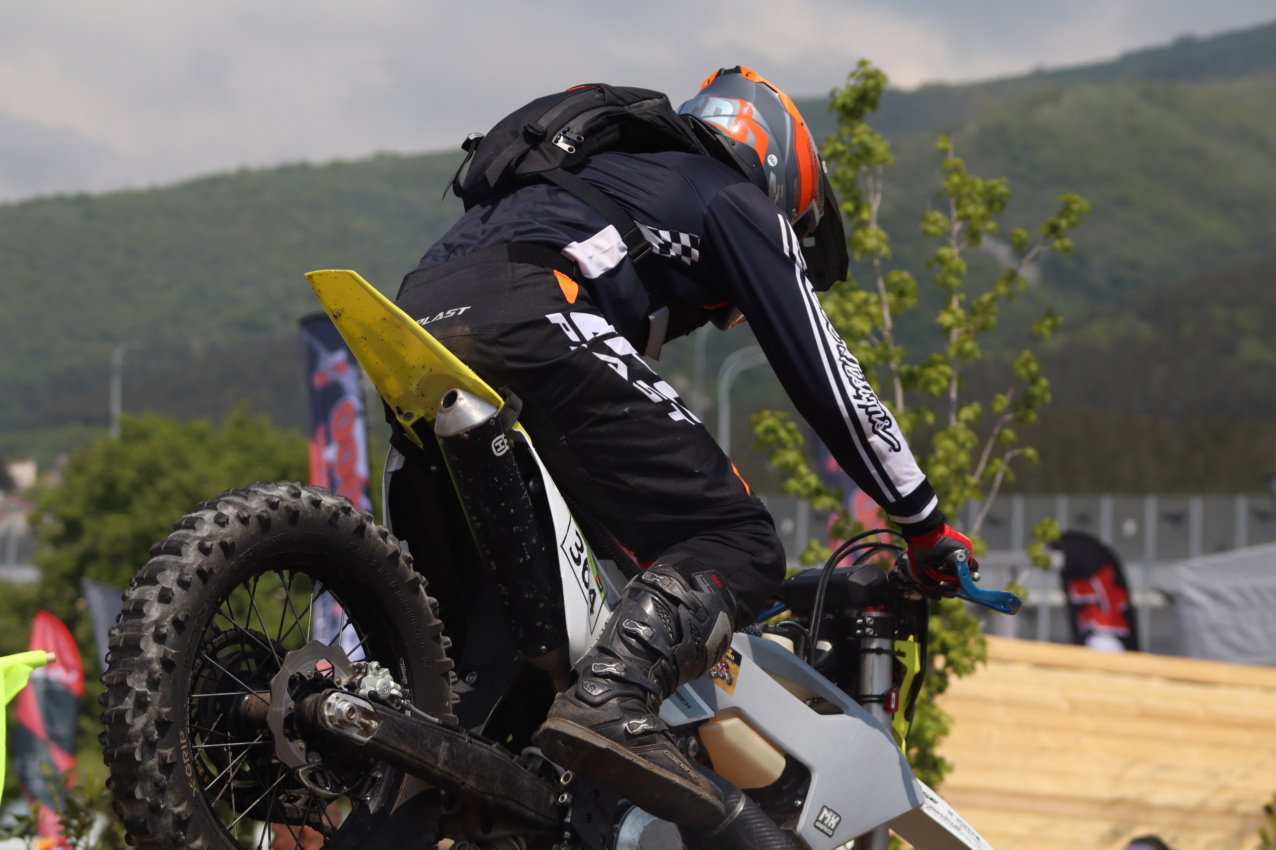 Enduro. Ivaladimirovna1995.wfolio.pro