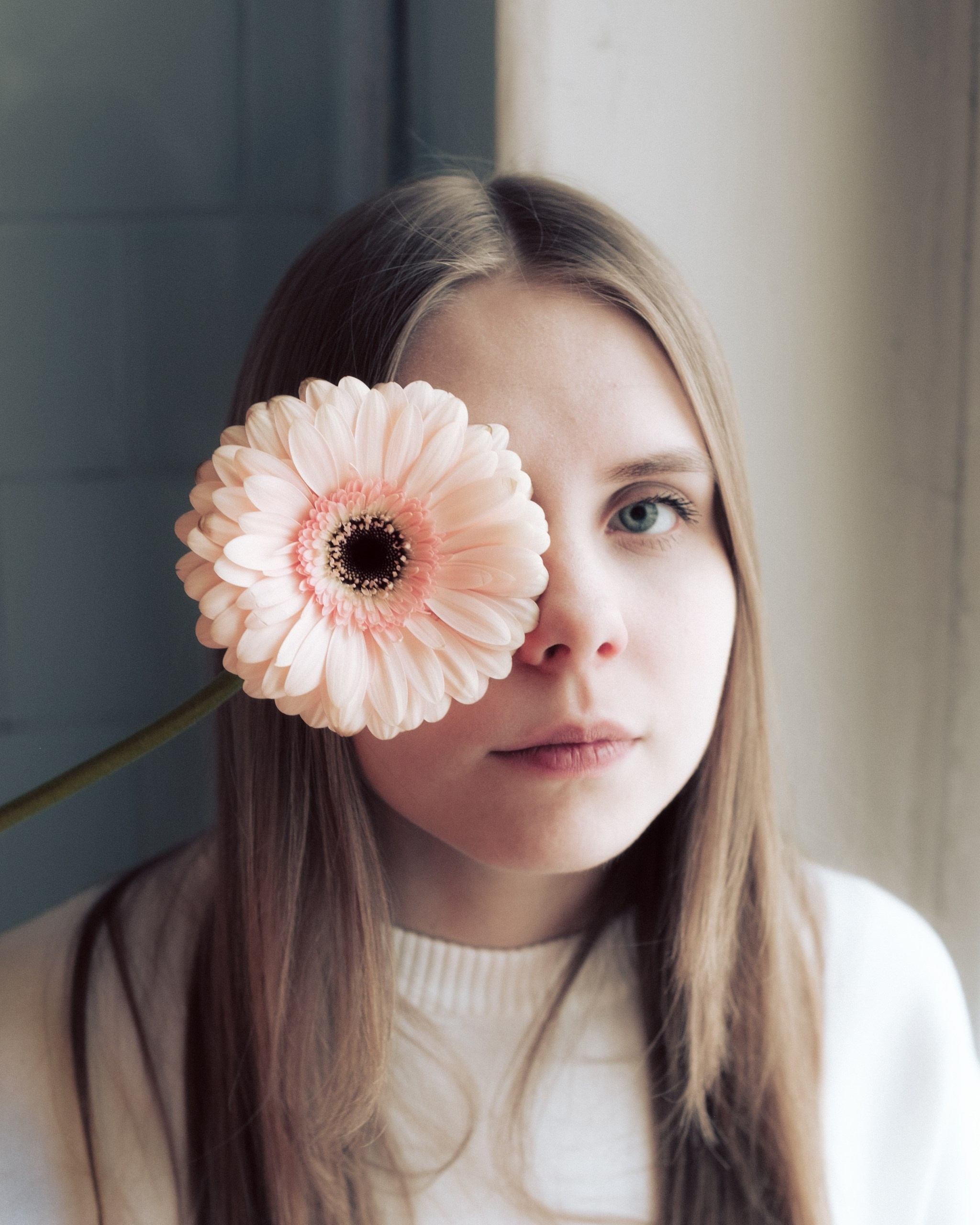 Нюта. Съёмка в старой квартире. Lickord