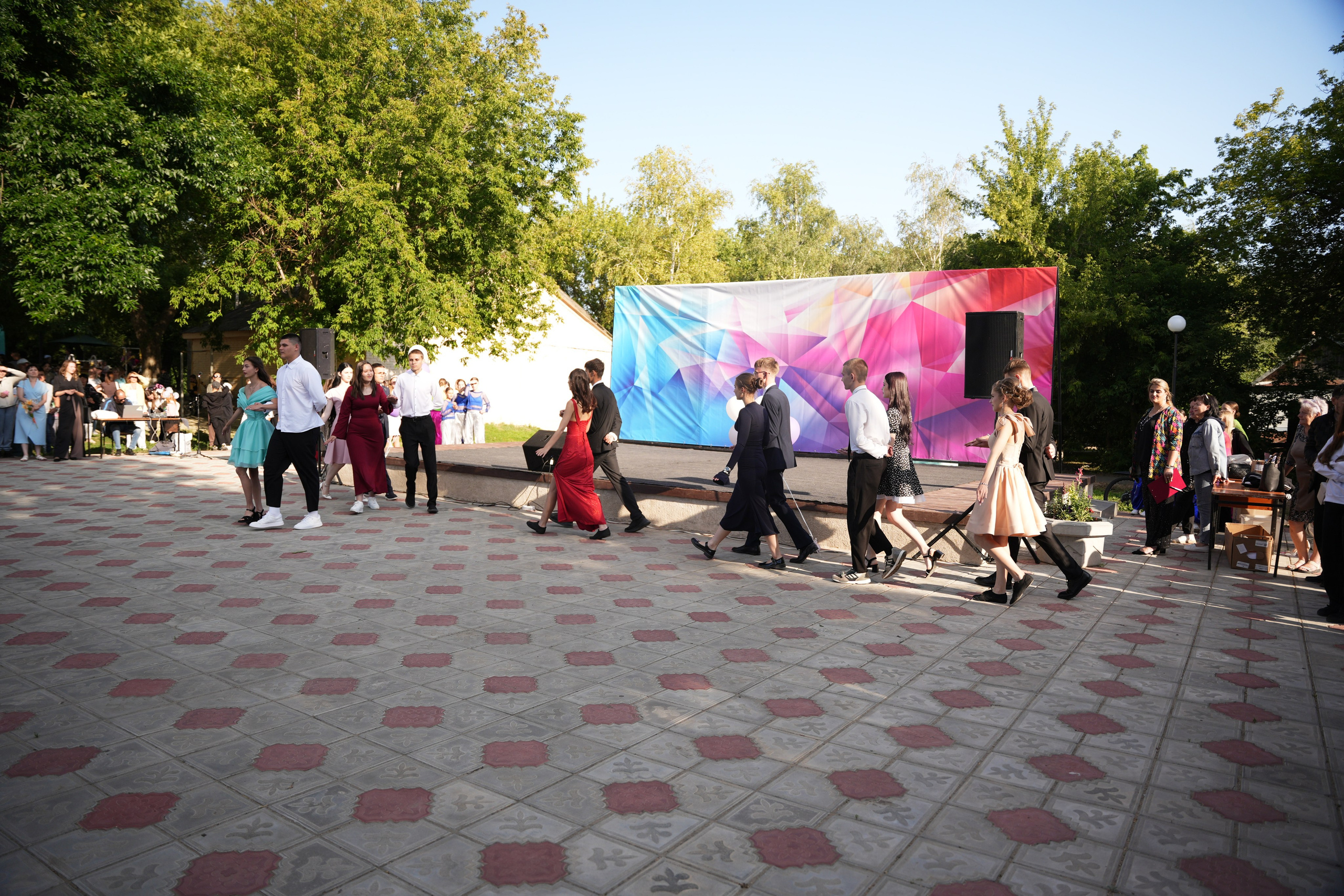 Выпускной в парке. Ольга Плаксина фотограф в Саратове