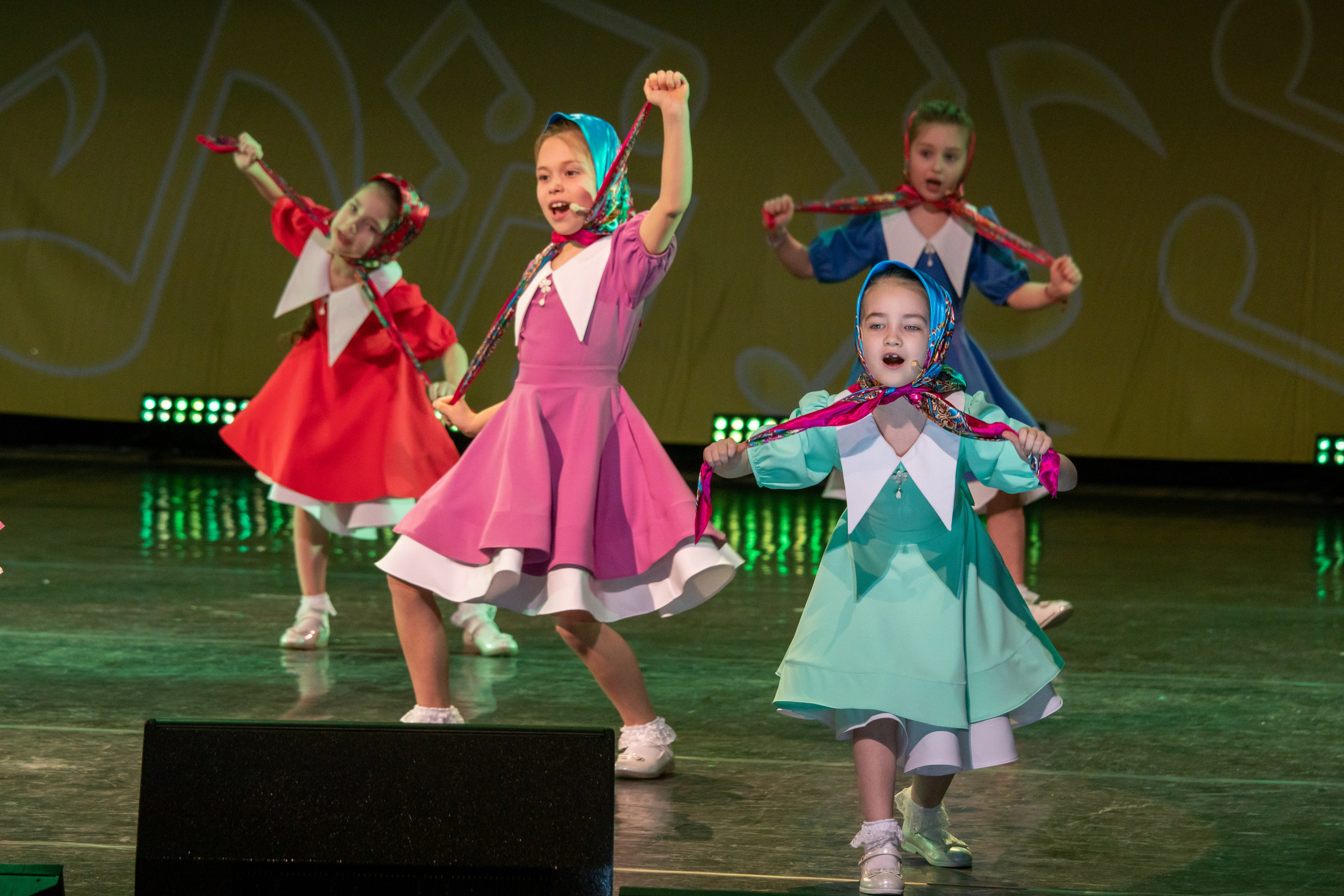 Съёмка концерта для Домисольки, большой концертный зал Космос. «Студия DRONAVT`s» — видеосъёмка и фотография г. Москва