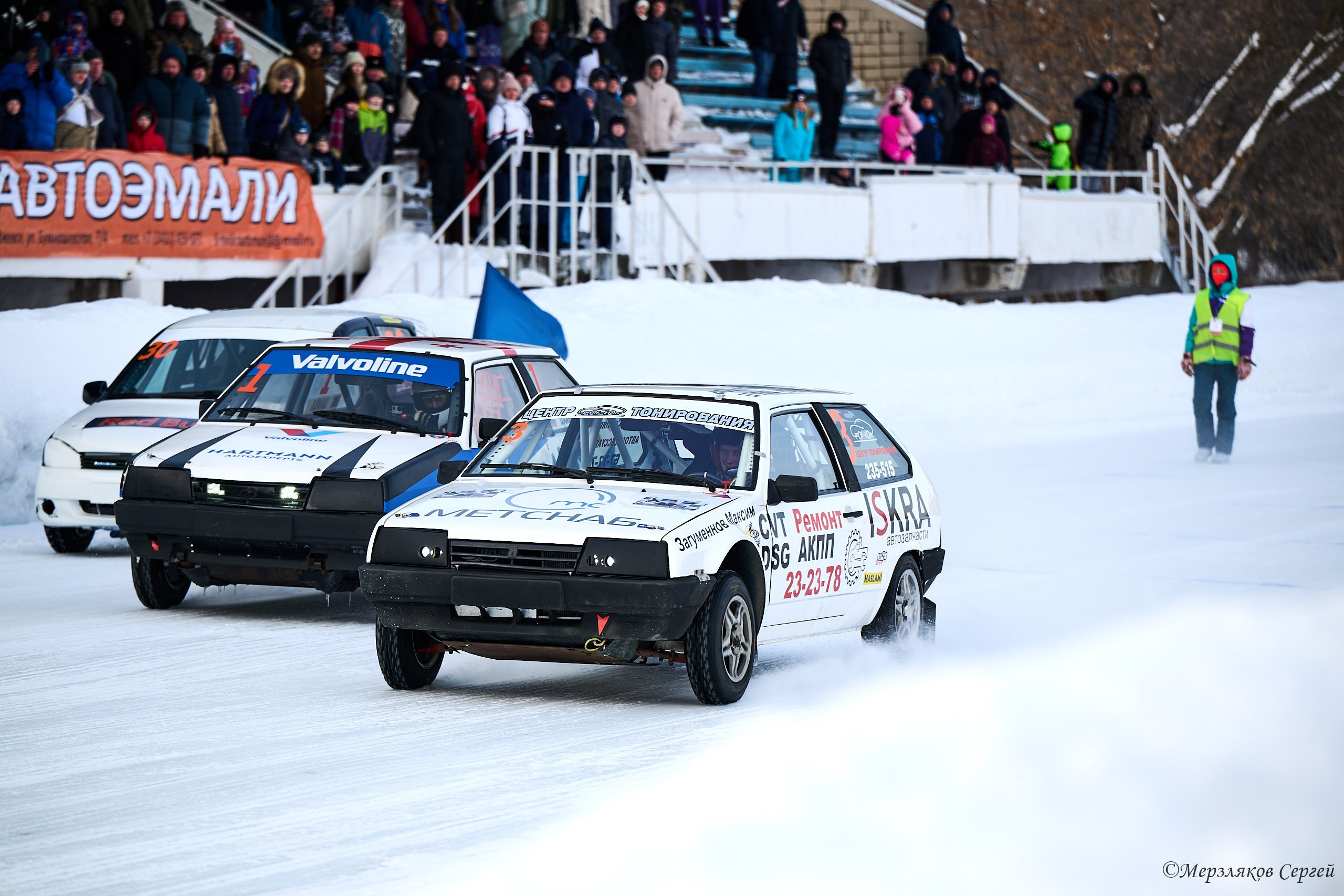 Трековые гонки Ижевск. Спортивный репортажный фотограф в Ижевске Сергей Мерзляков