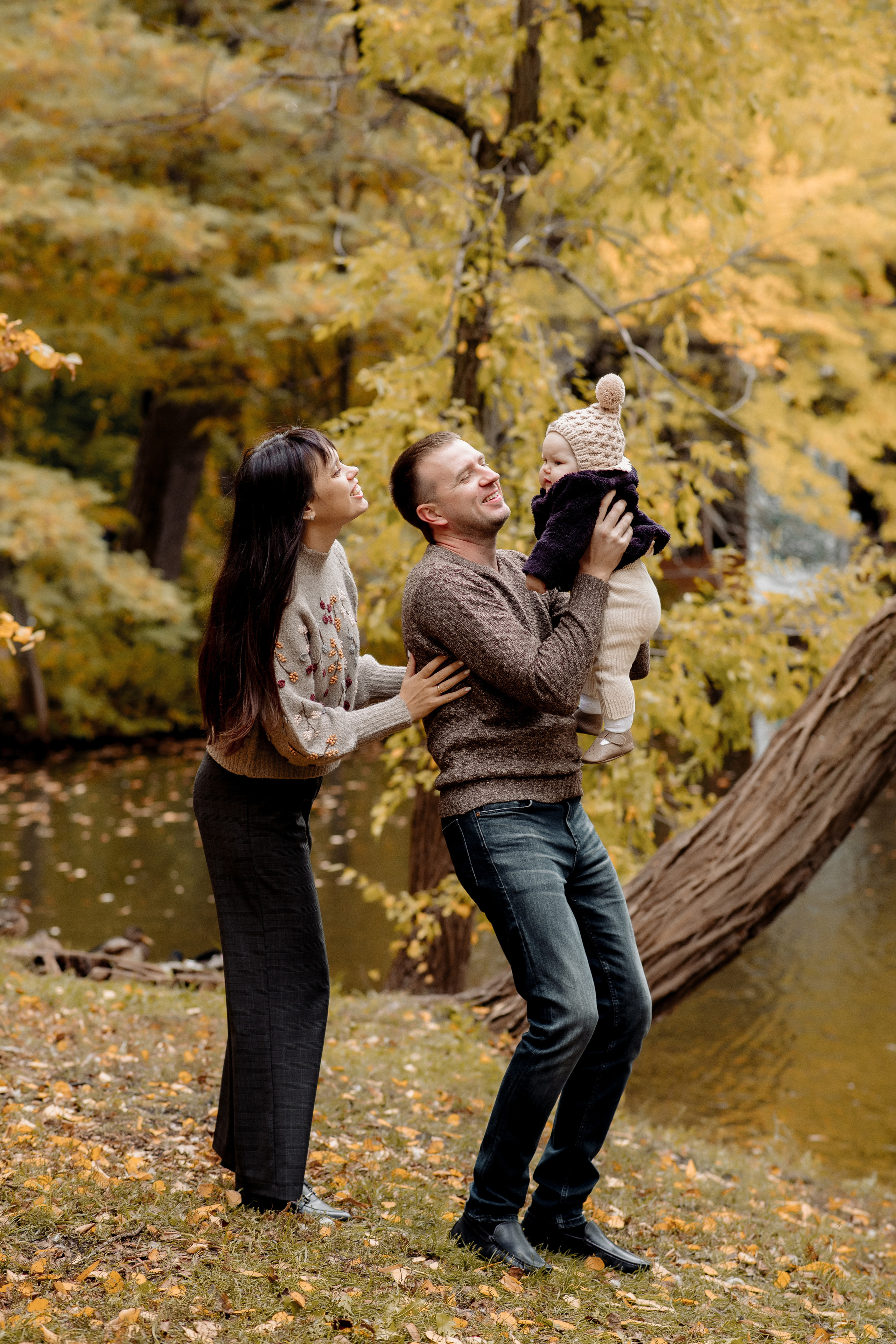 Осенний день, теплые обьятия. Фотограф Мария Стрелкова